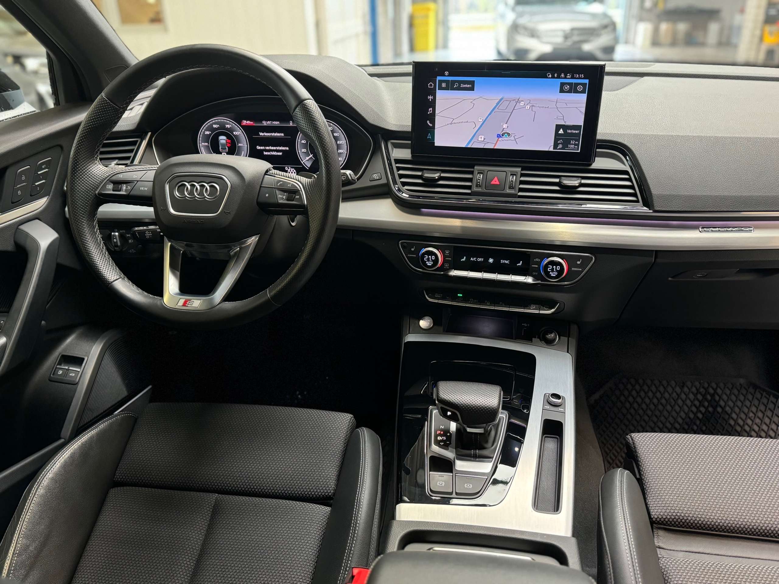 Audi - Q5