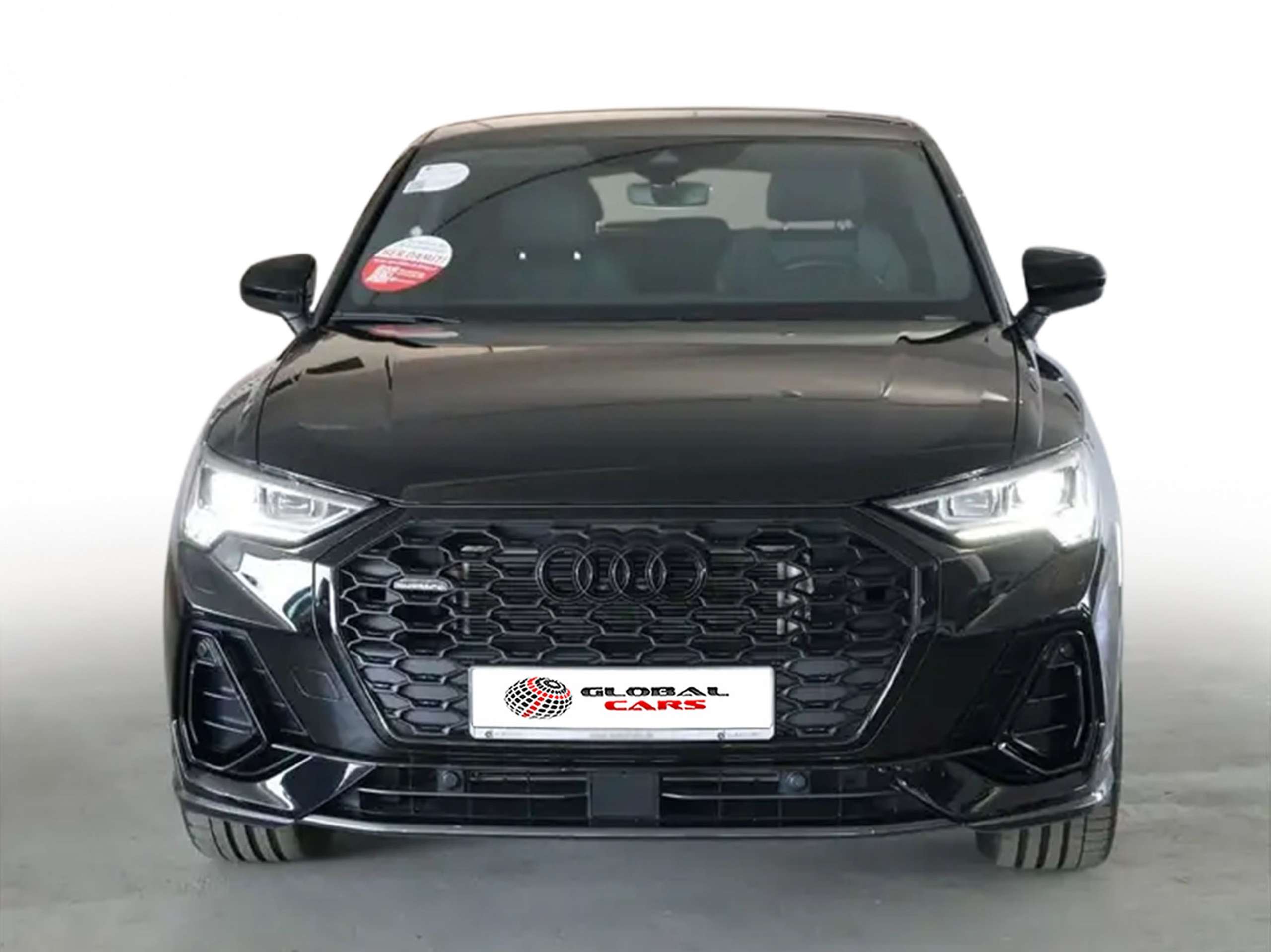 Audi - Q3