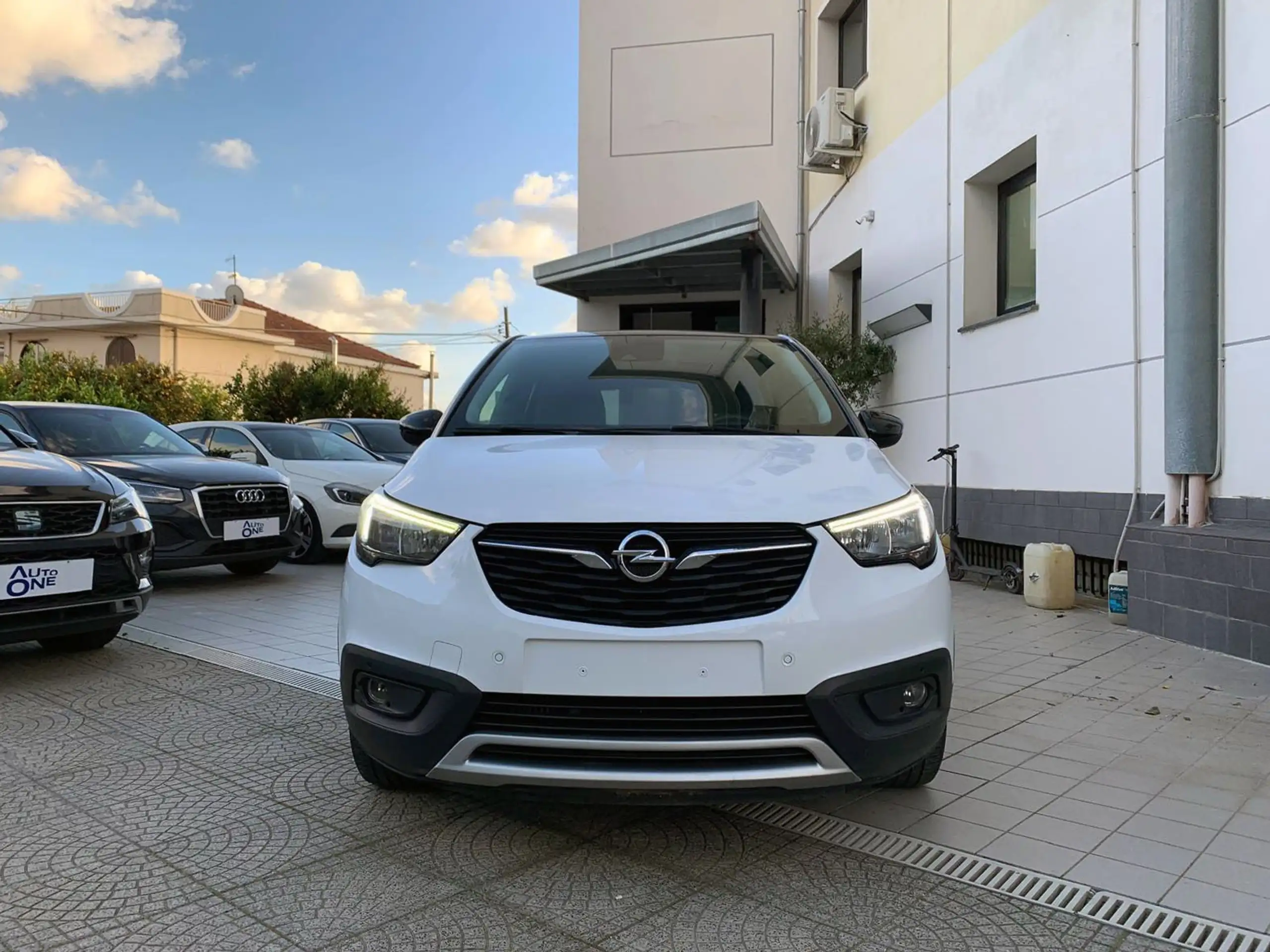 Opel - Crossland X