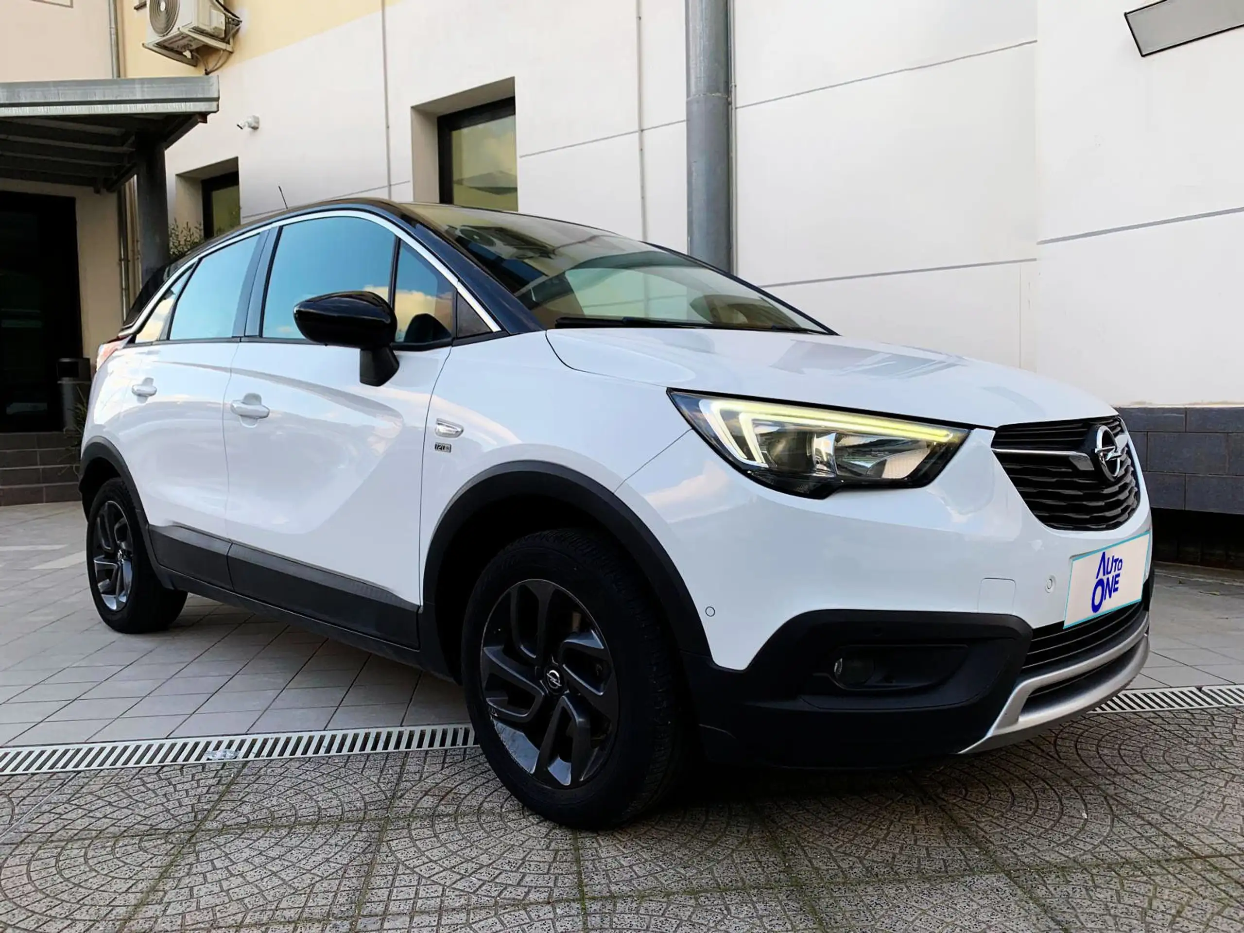 Opel - Crossland X