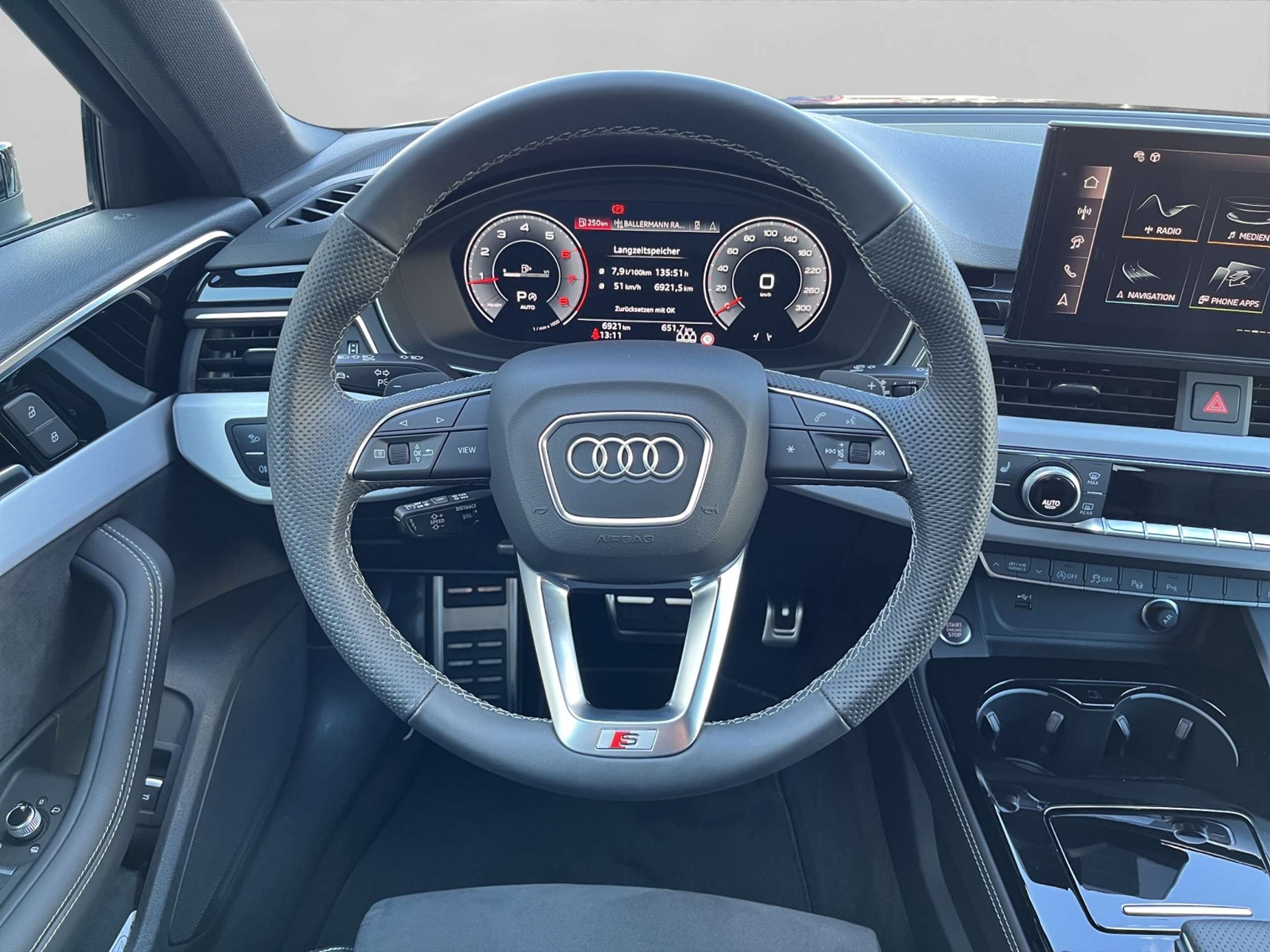 Audi - A4