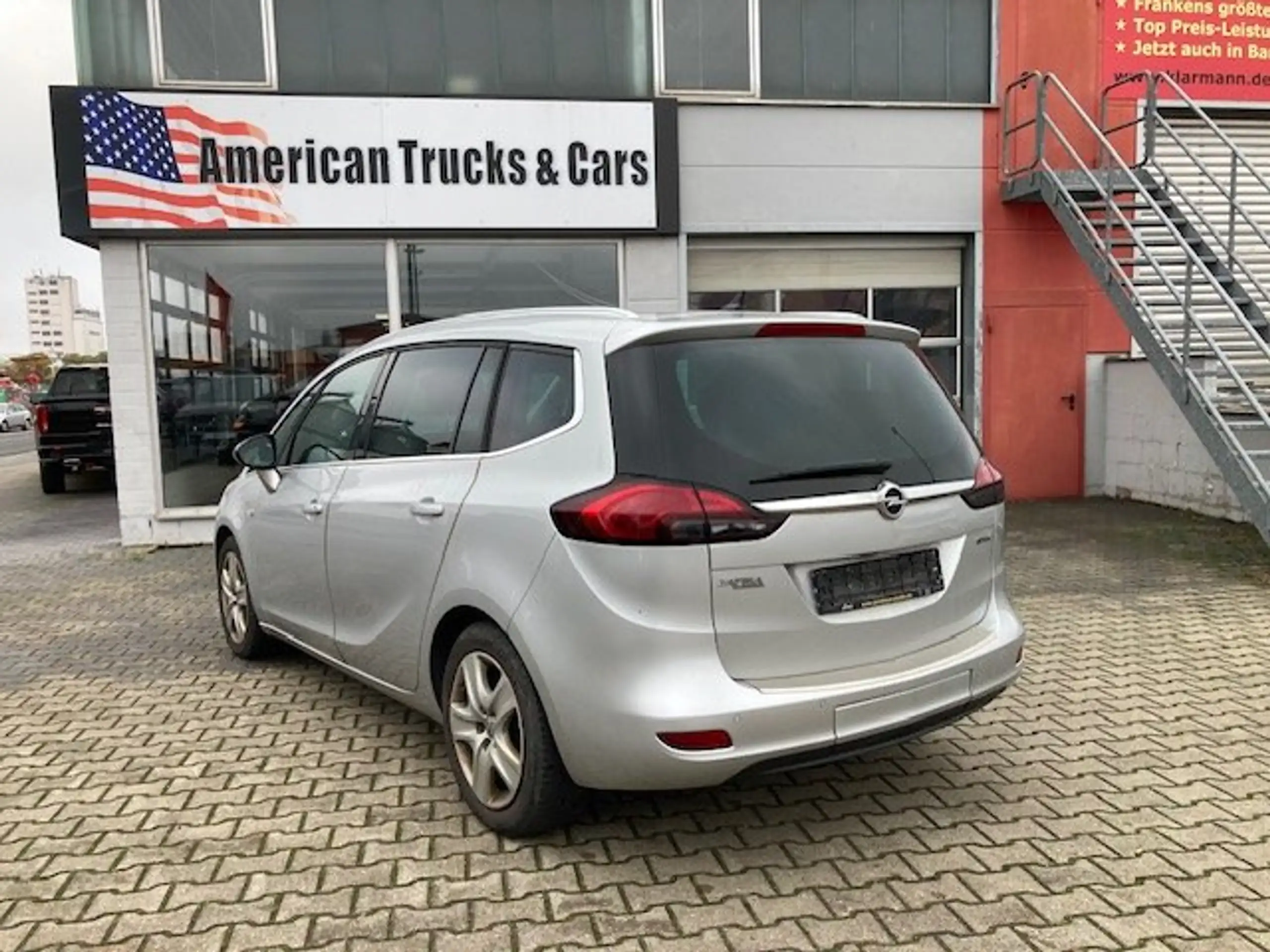 Opel - Zafira Tourer