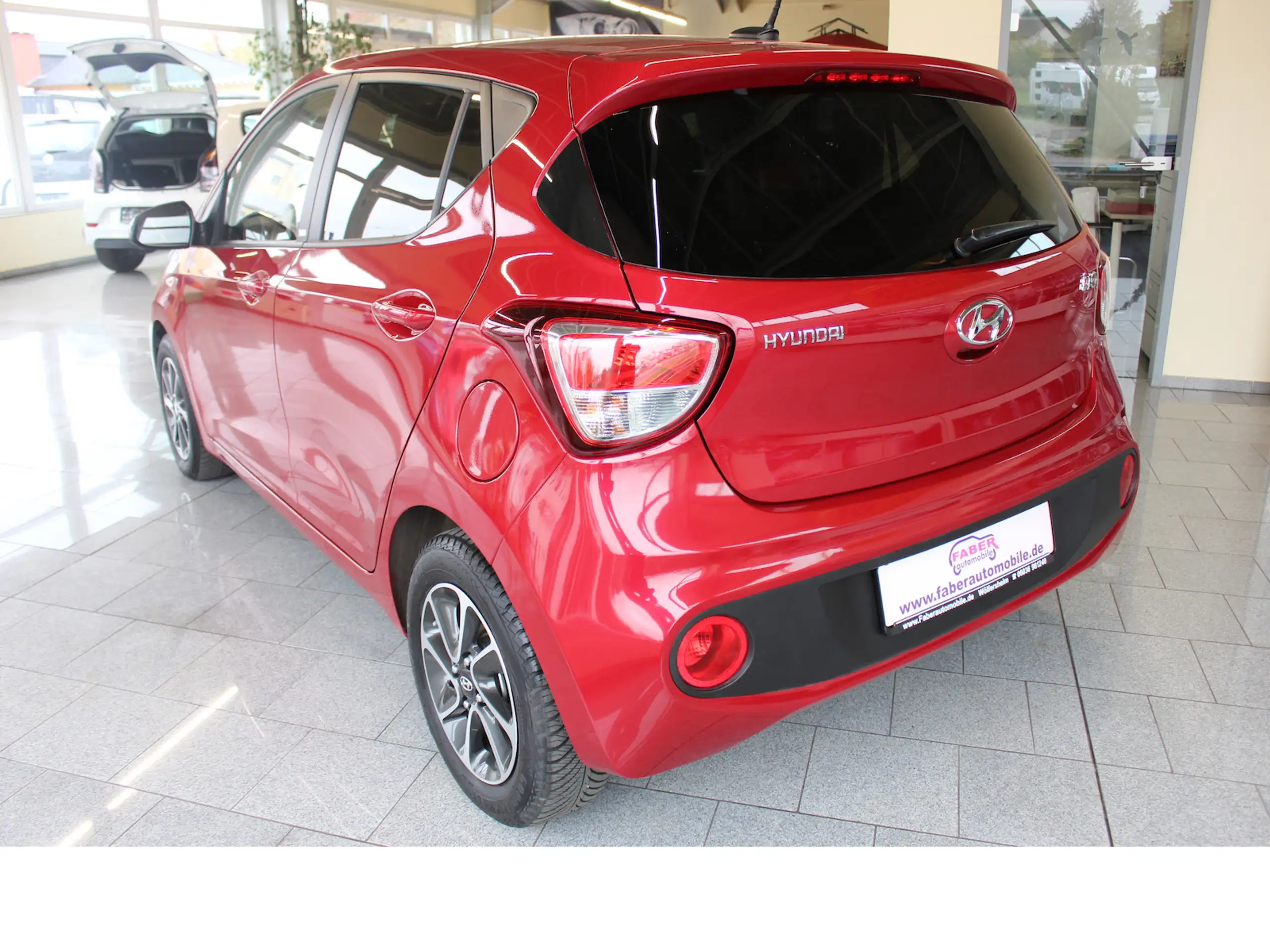 Hyundai - i10