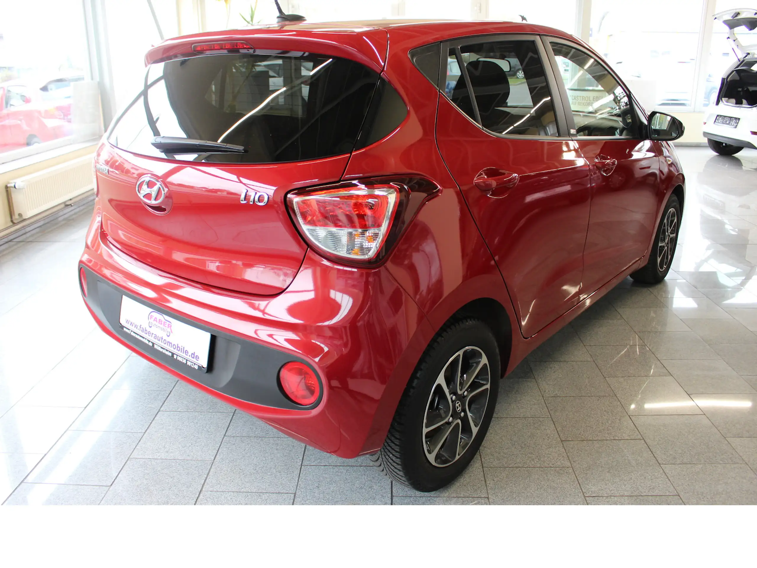 Hyundai - i10