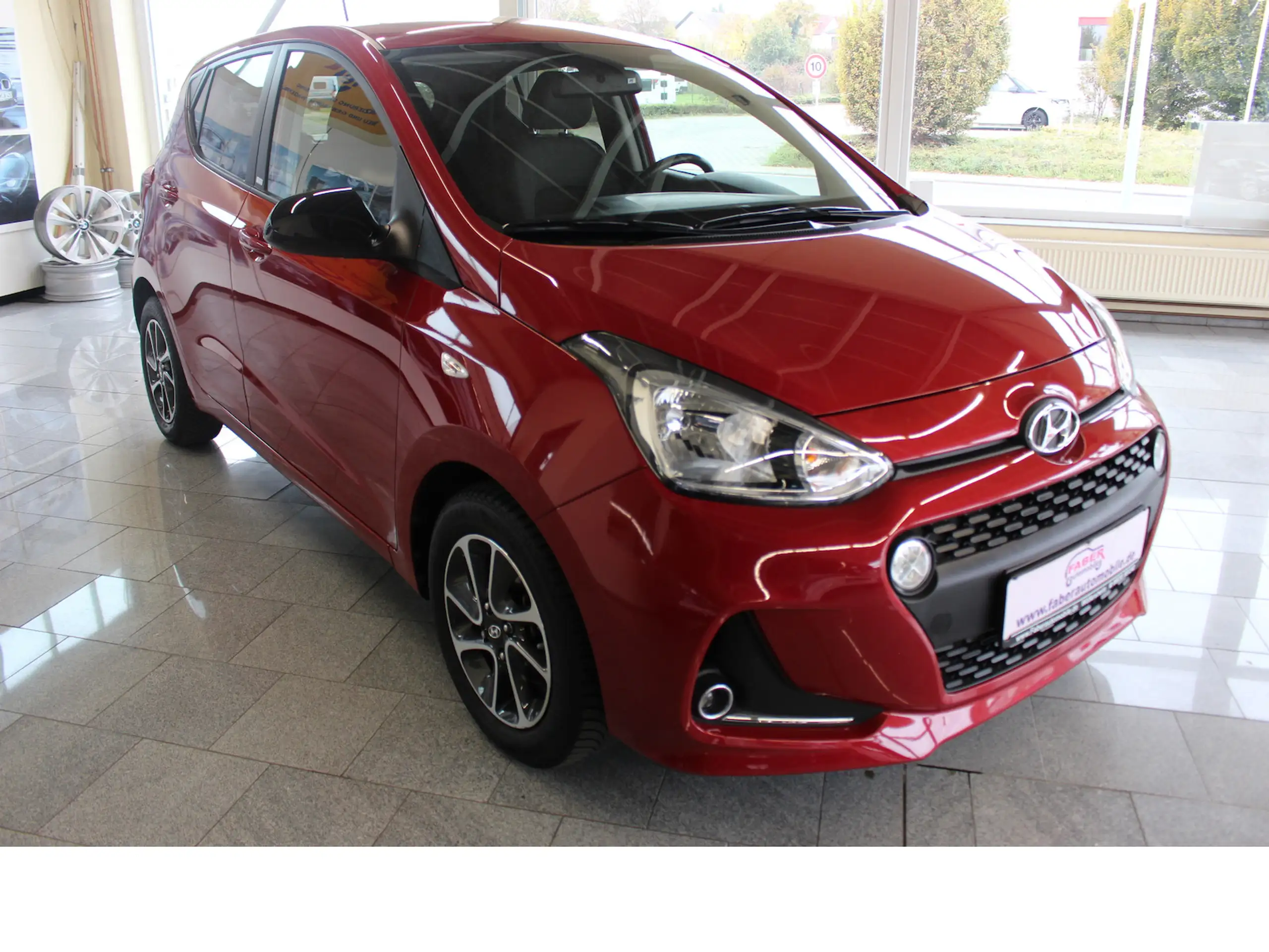 Hyundai - i10