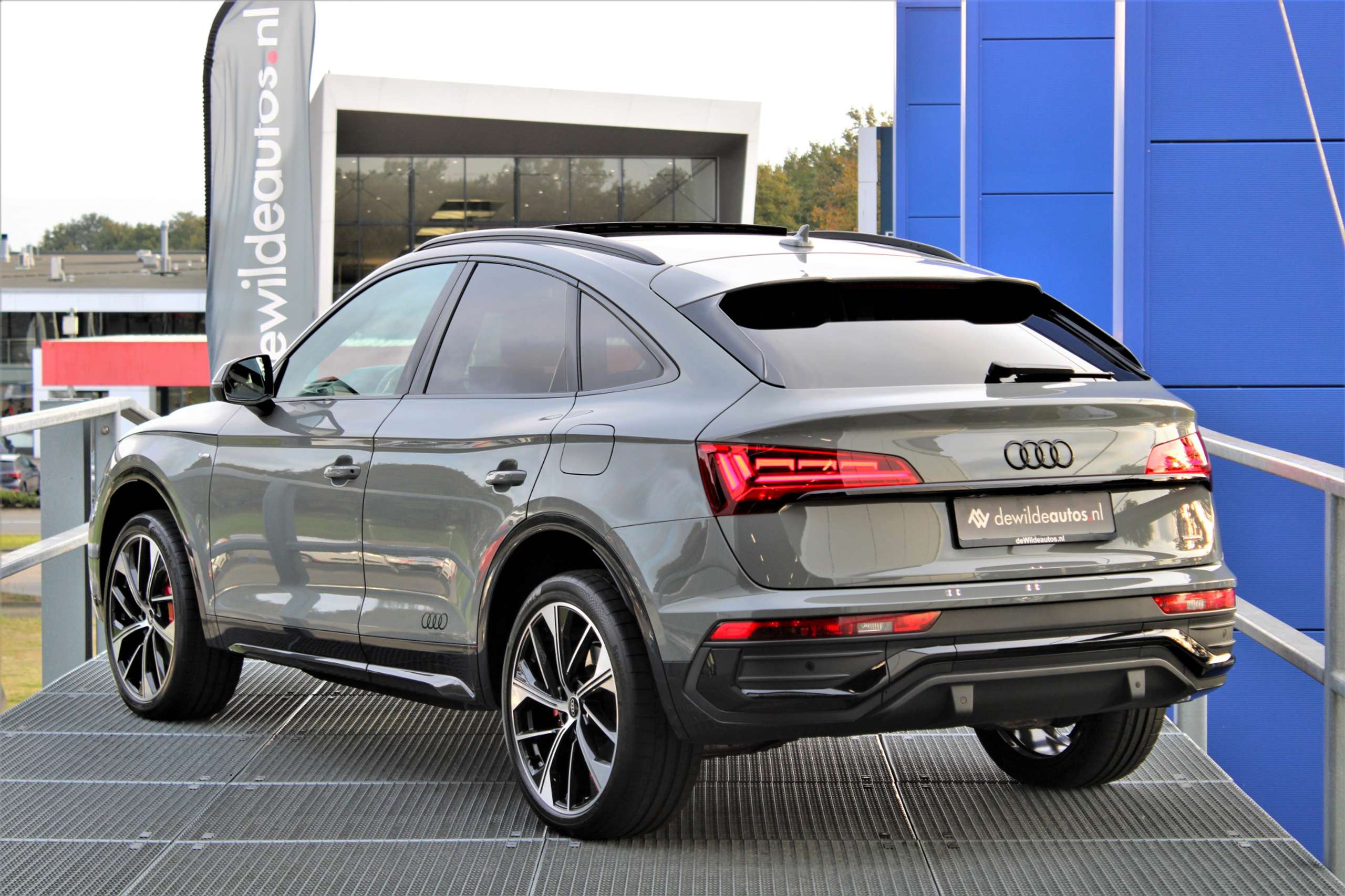 Audi - Q5