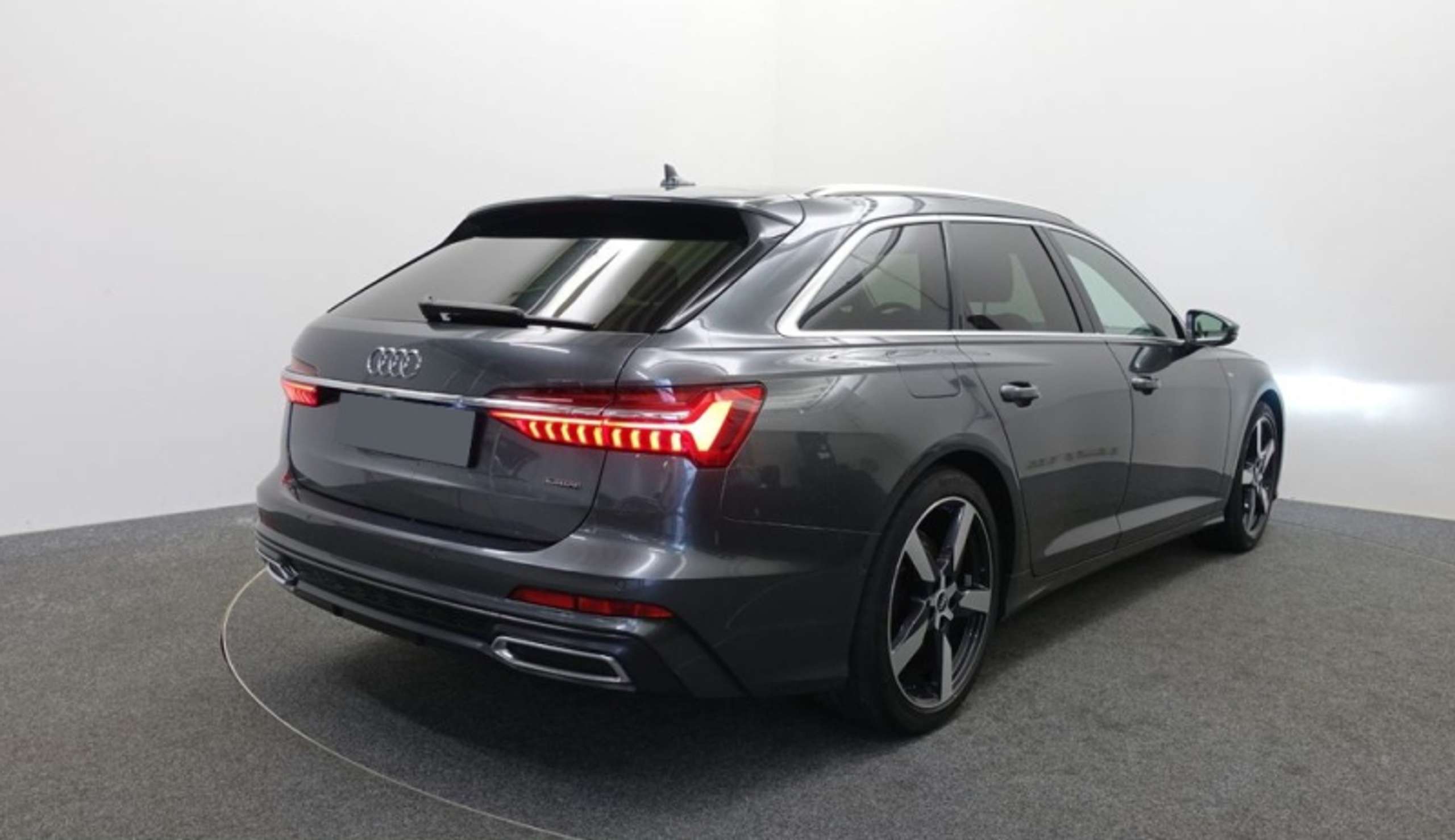 Audi - A6