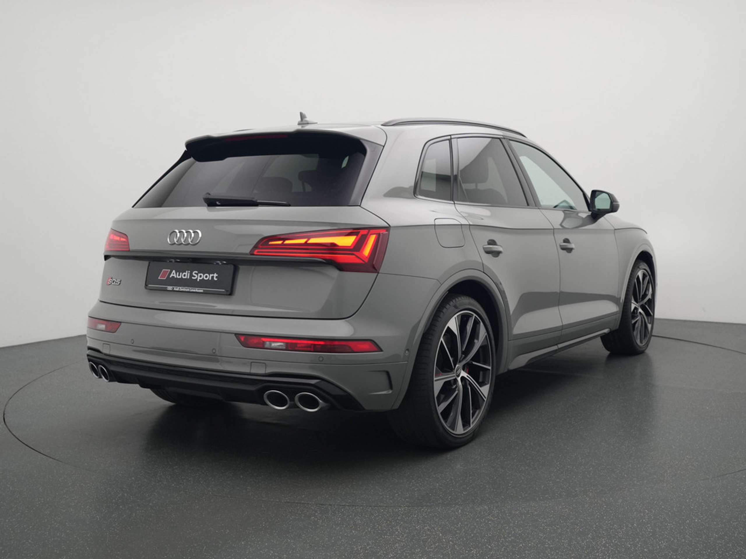 Audi - SQ5