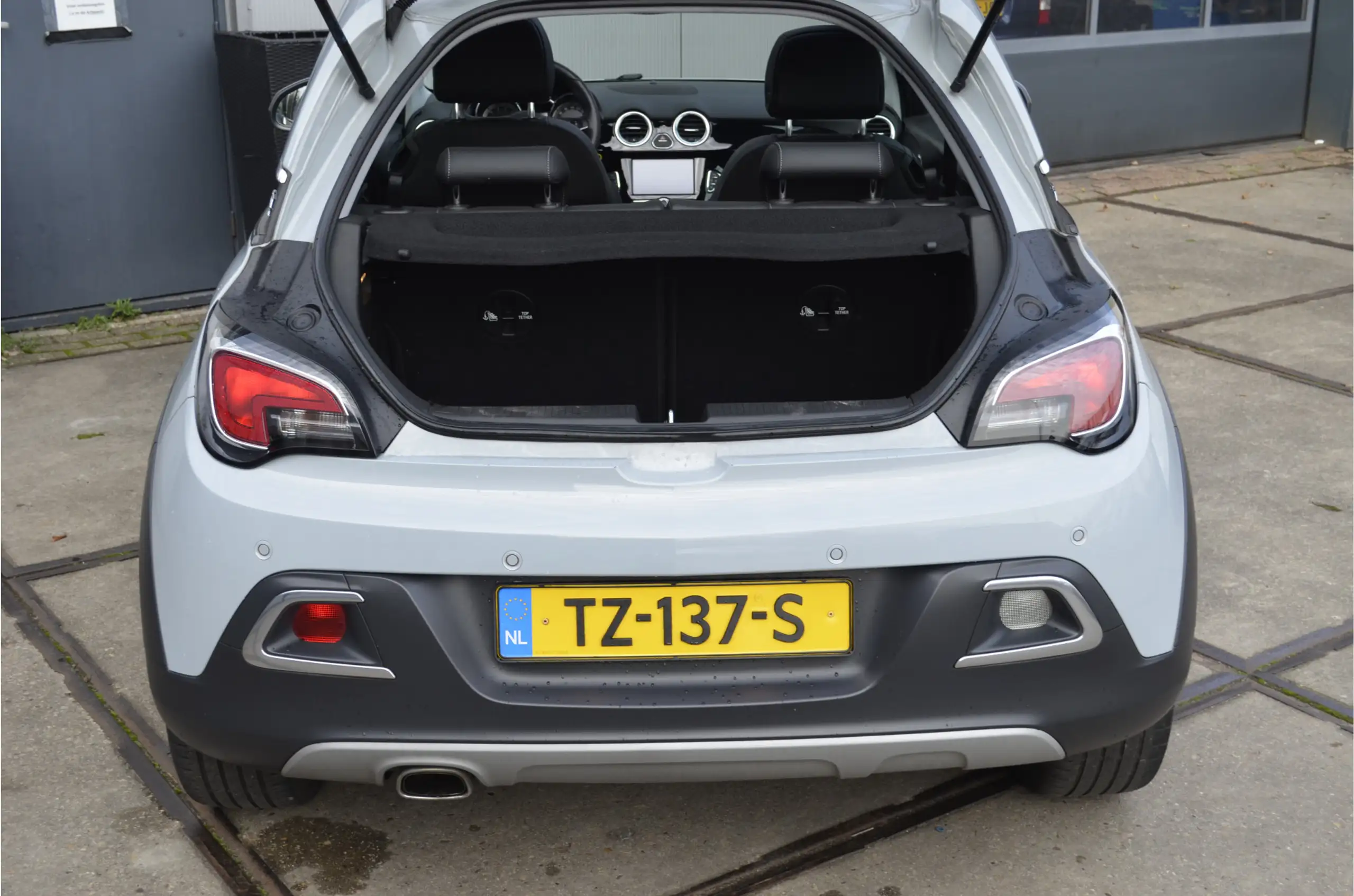 Opel - Adam