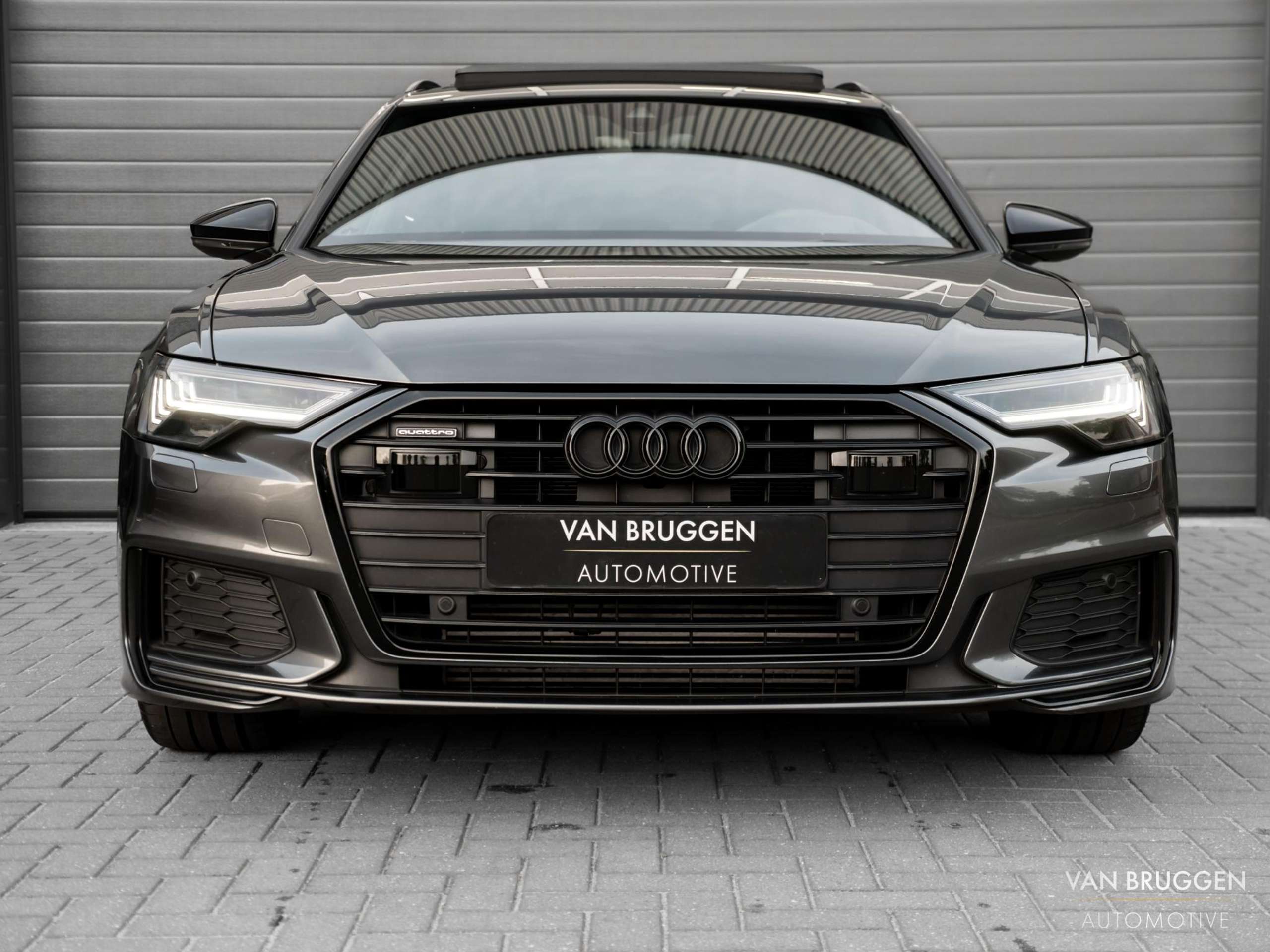 Audi - A6