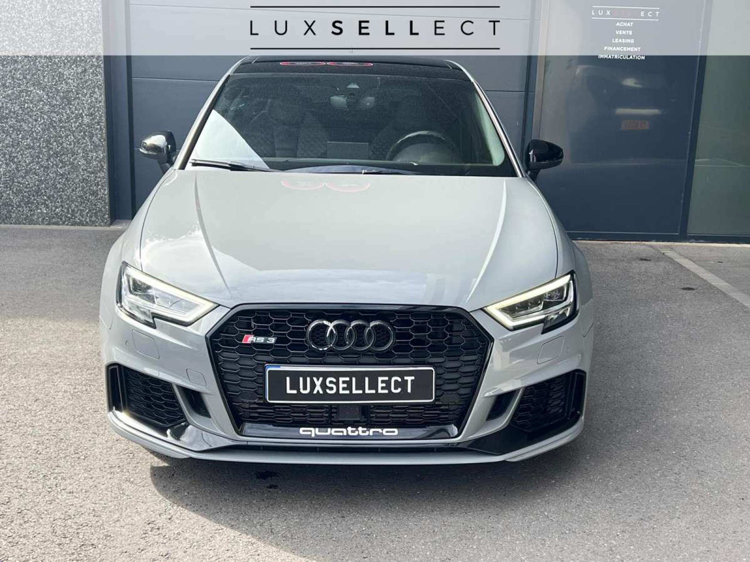 Audi - RS3