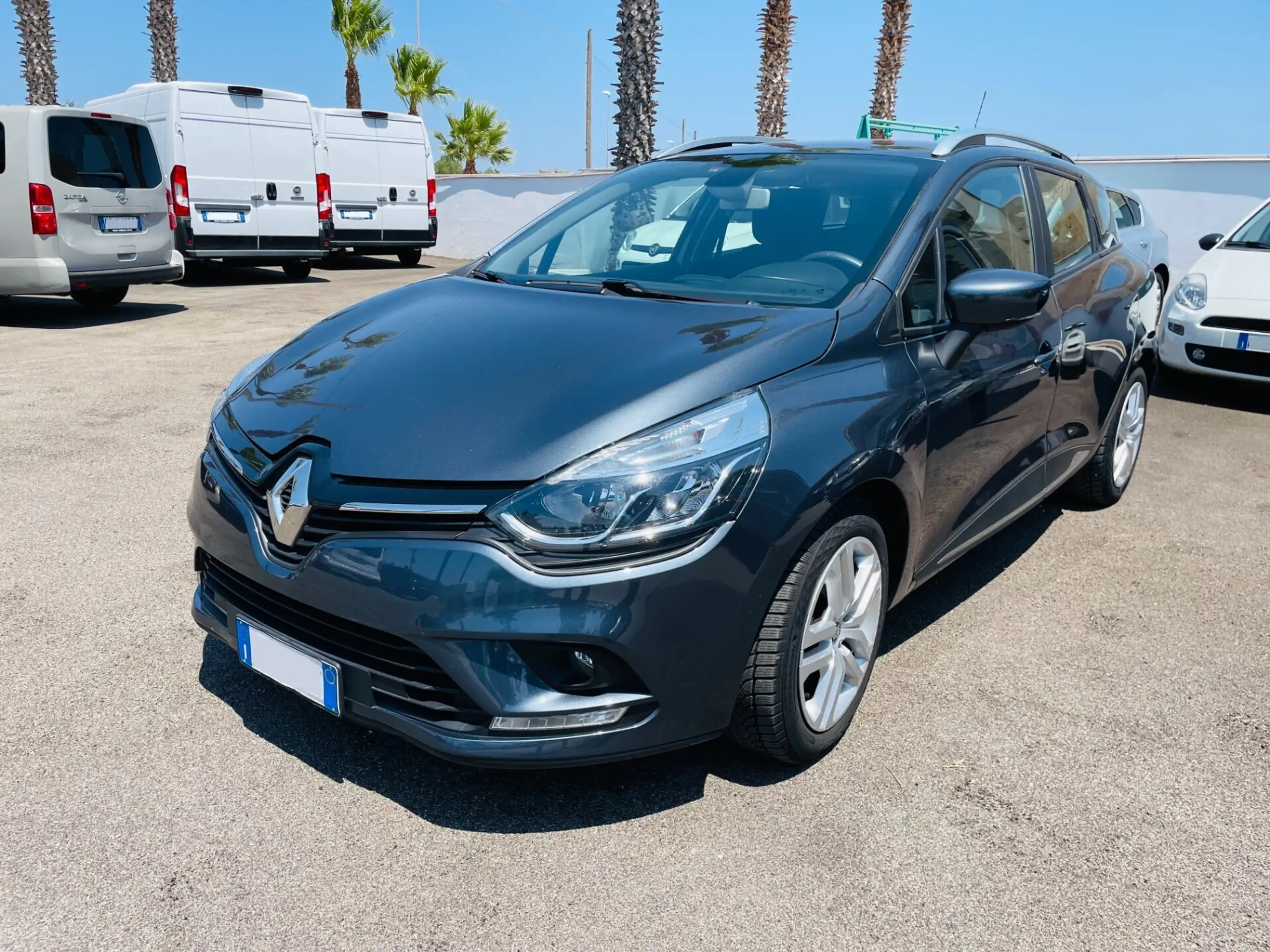 Renault - Clio