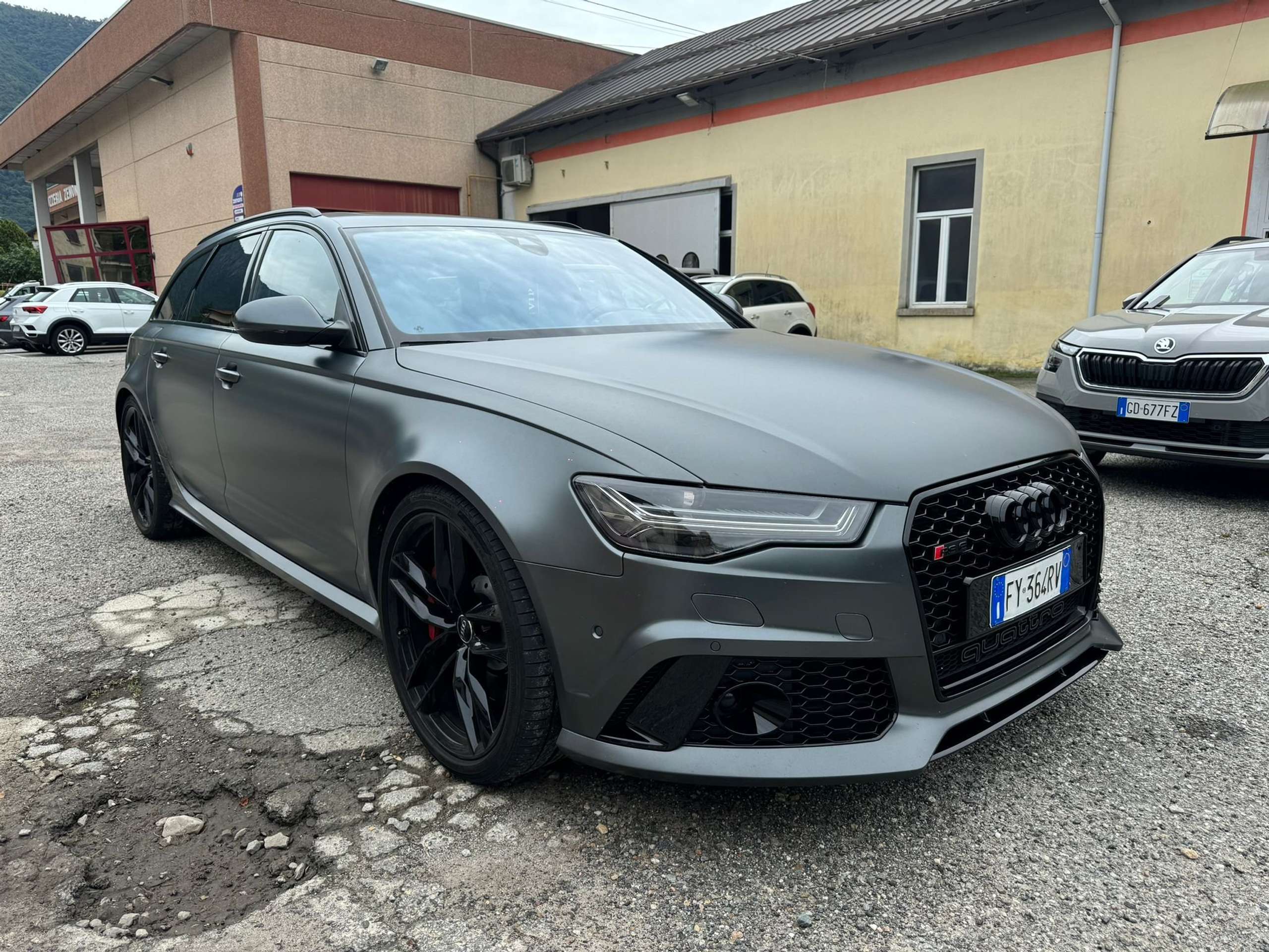 Audi - RS6