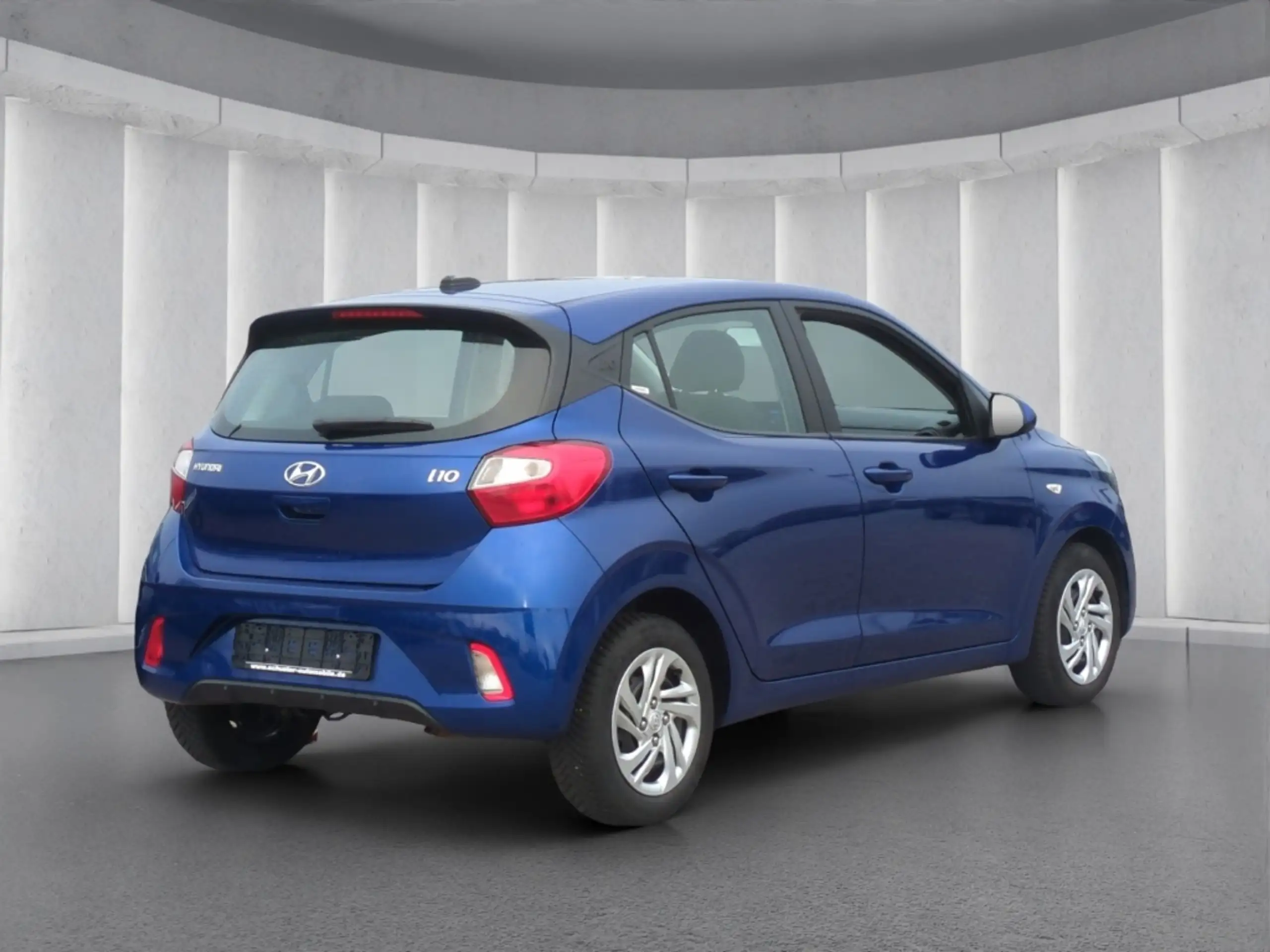 Hyundai - i10