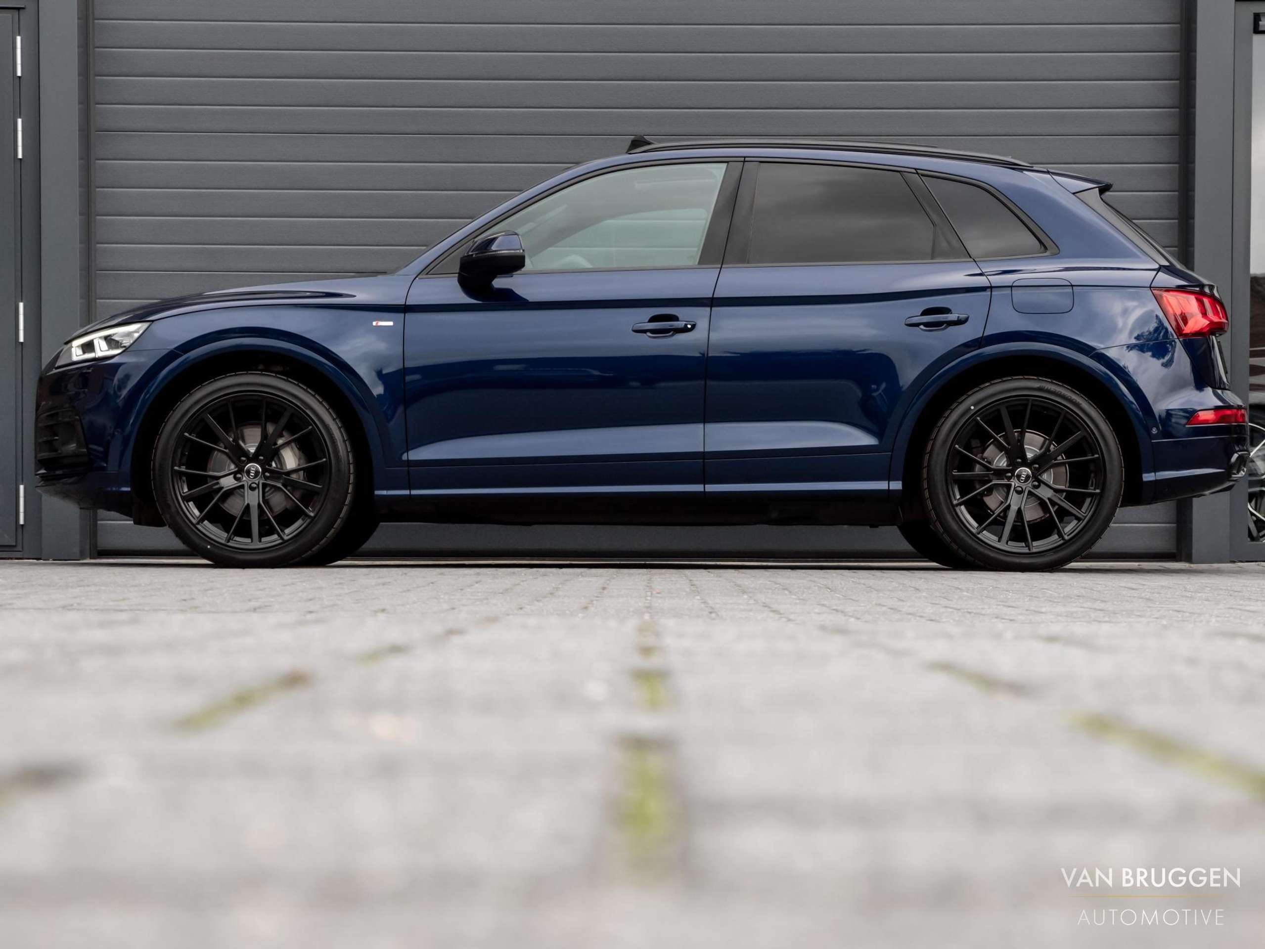 Audi - Q5