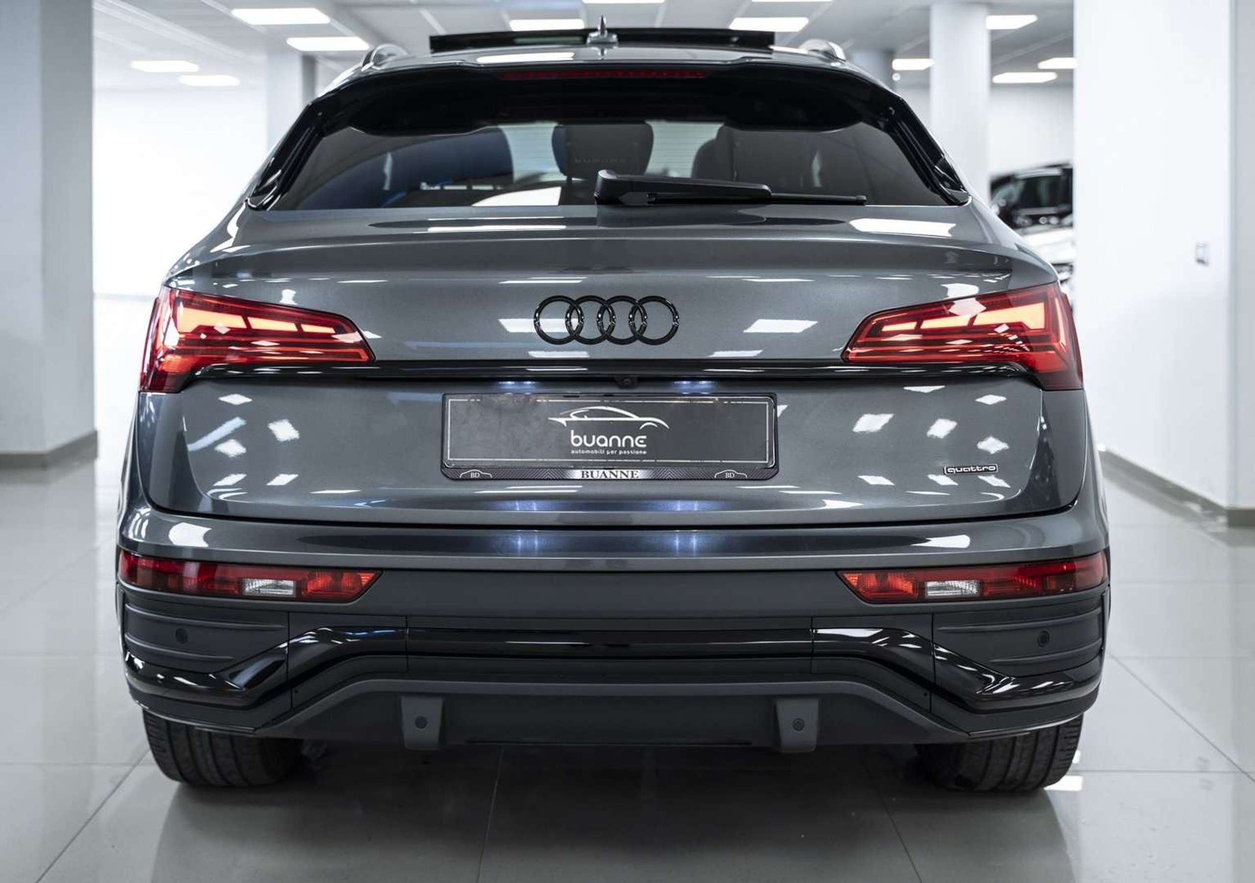 Audi - Q5