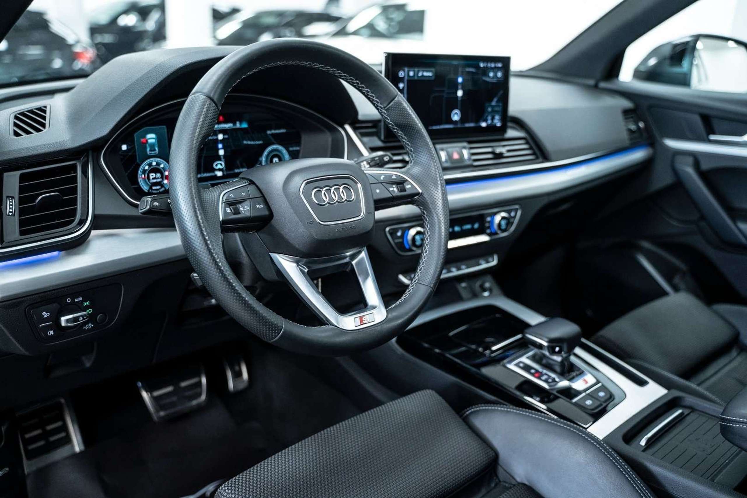 Audi - Q5