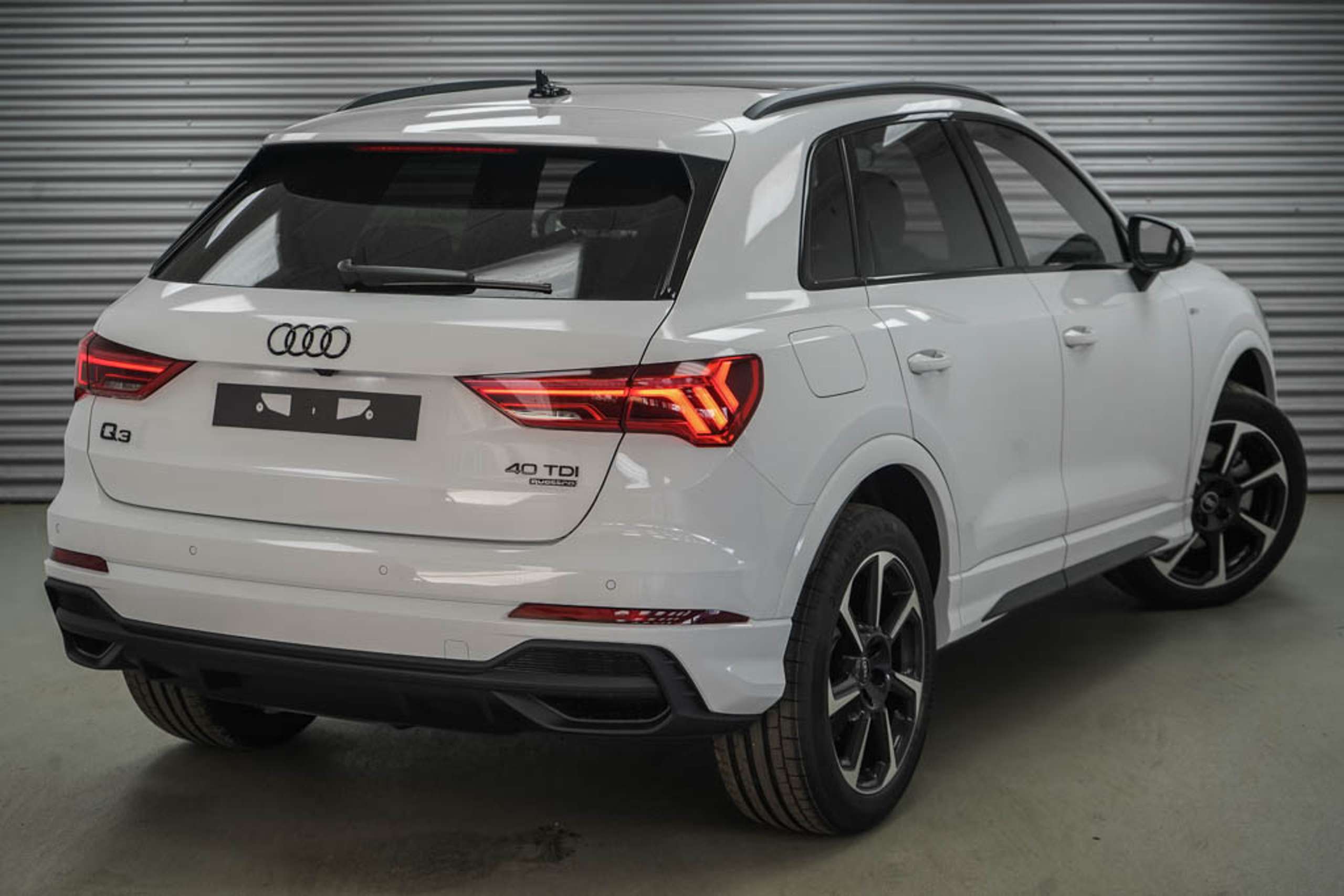 Audi - Q3