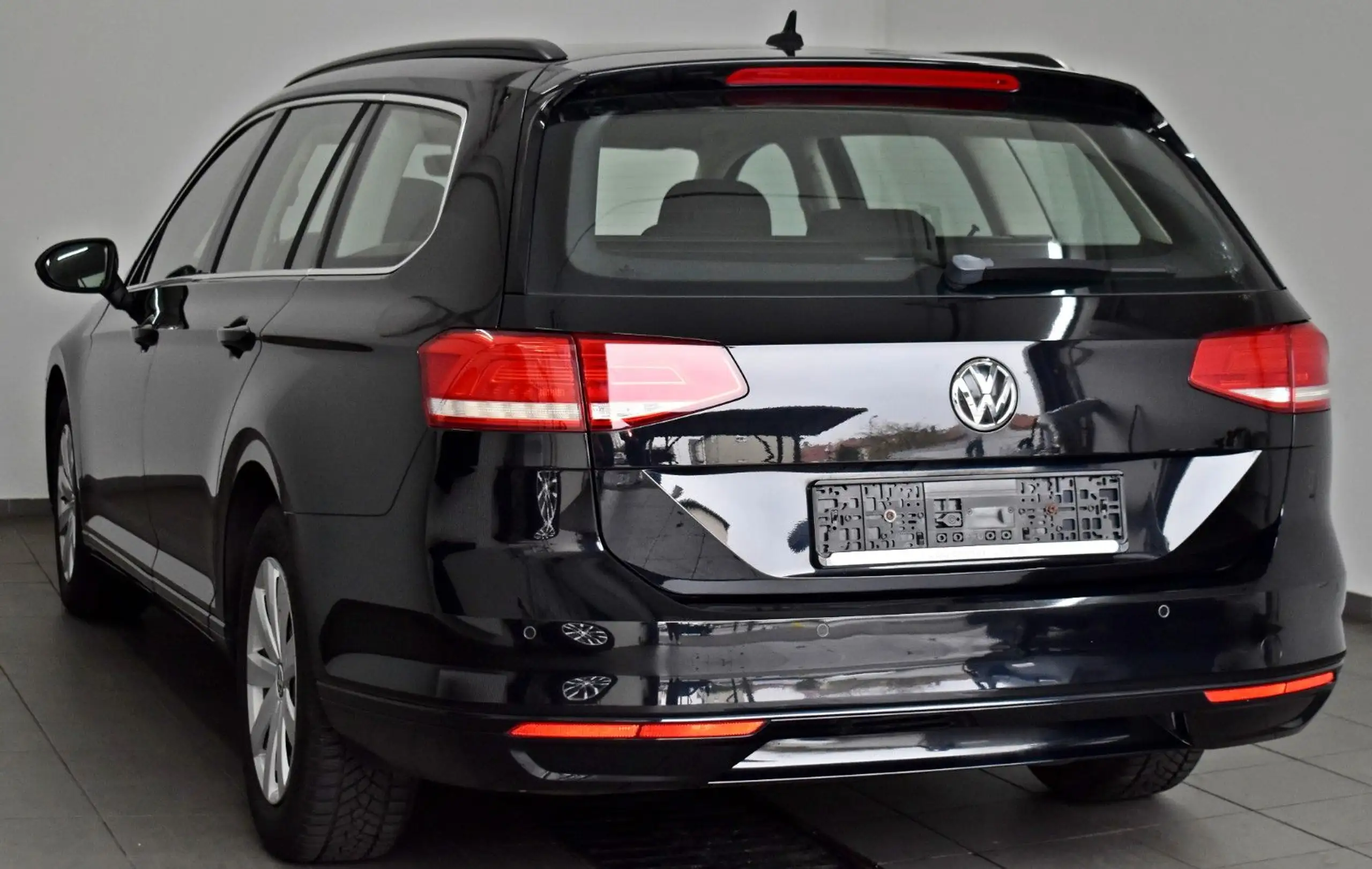 Volkswagen - Passat Variant