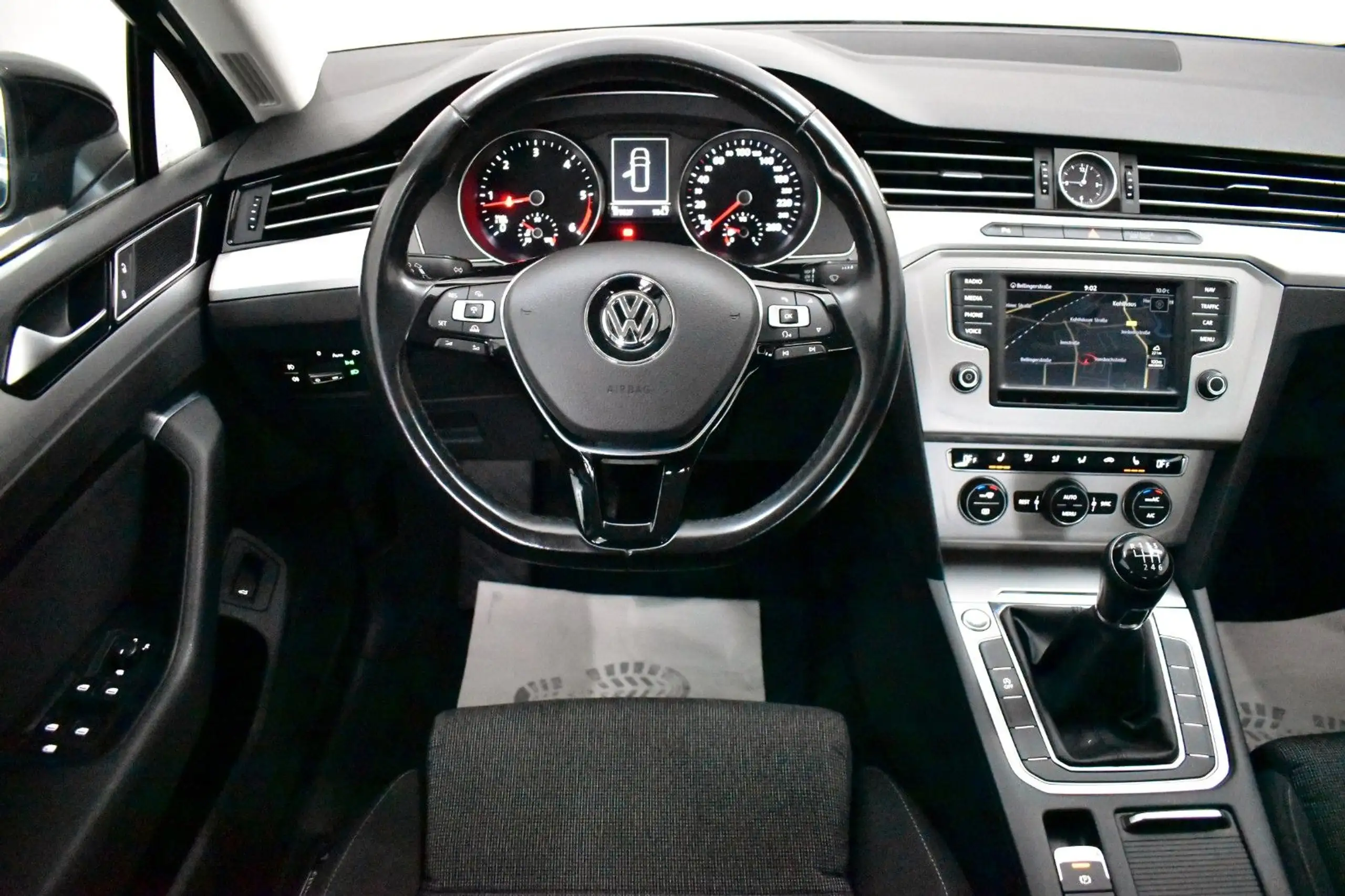 Volkswagen - Passat Variant