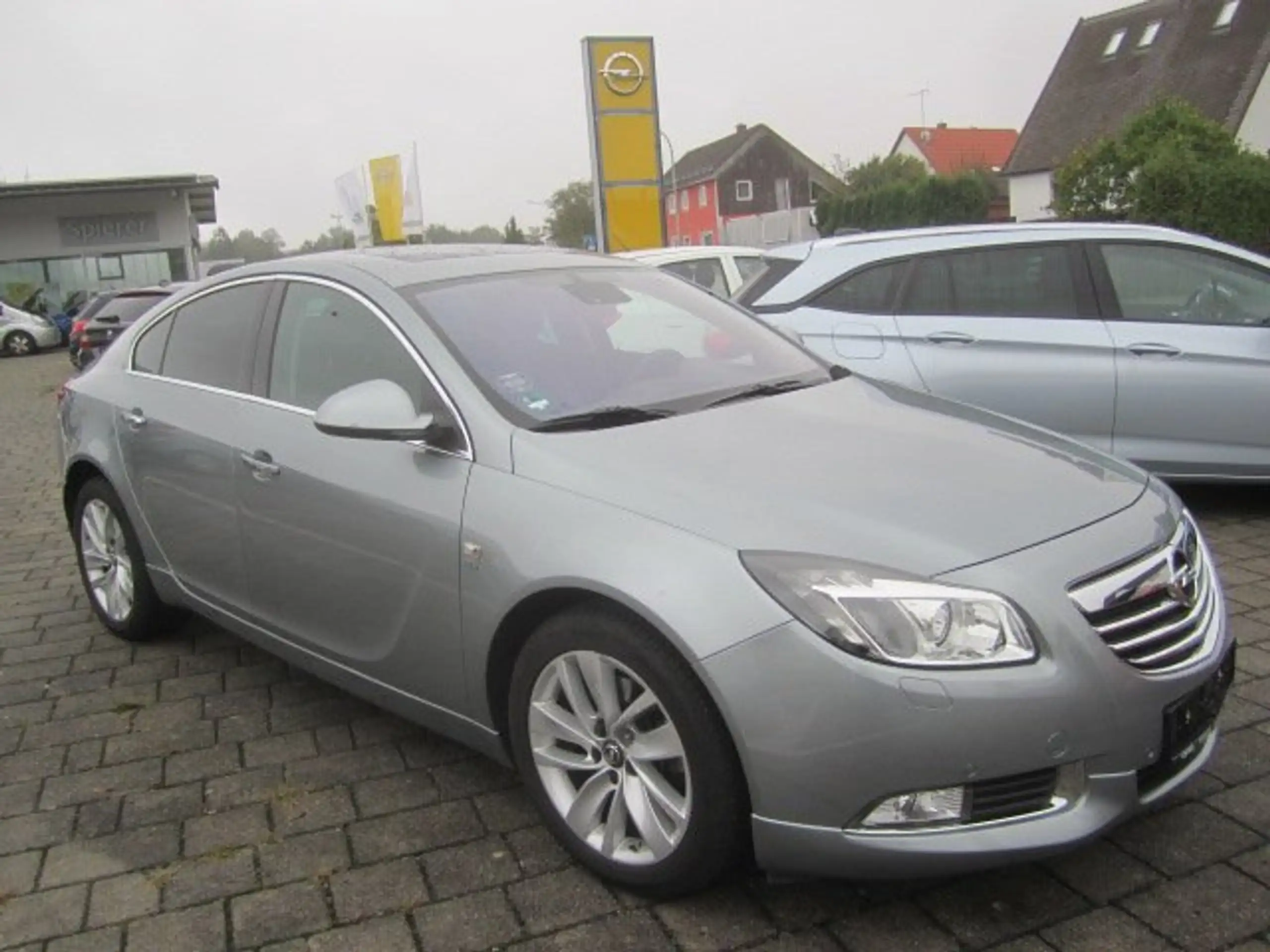 Opel - Insignia