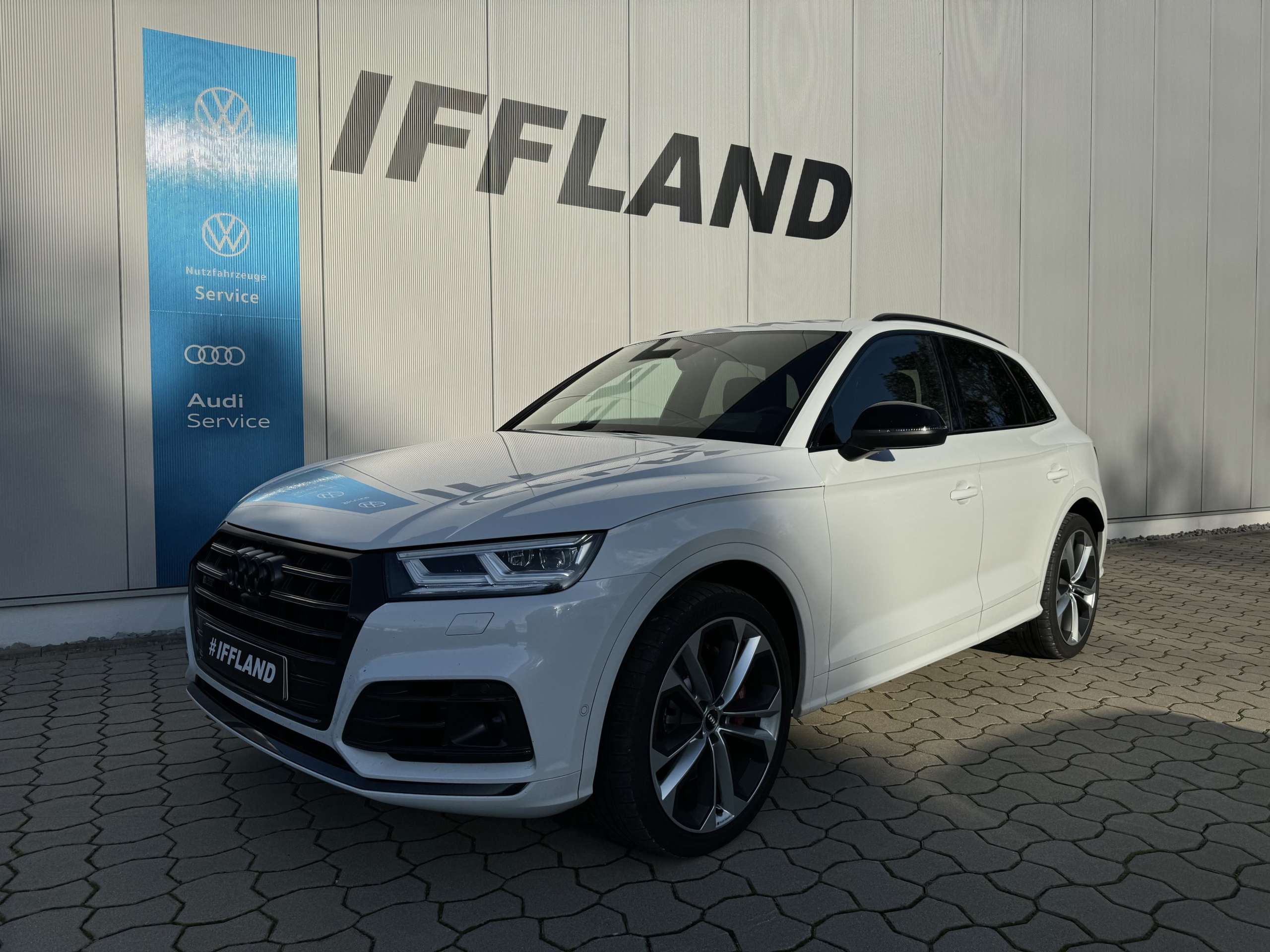 Audi - SQ5