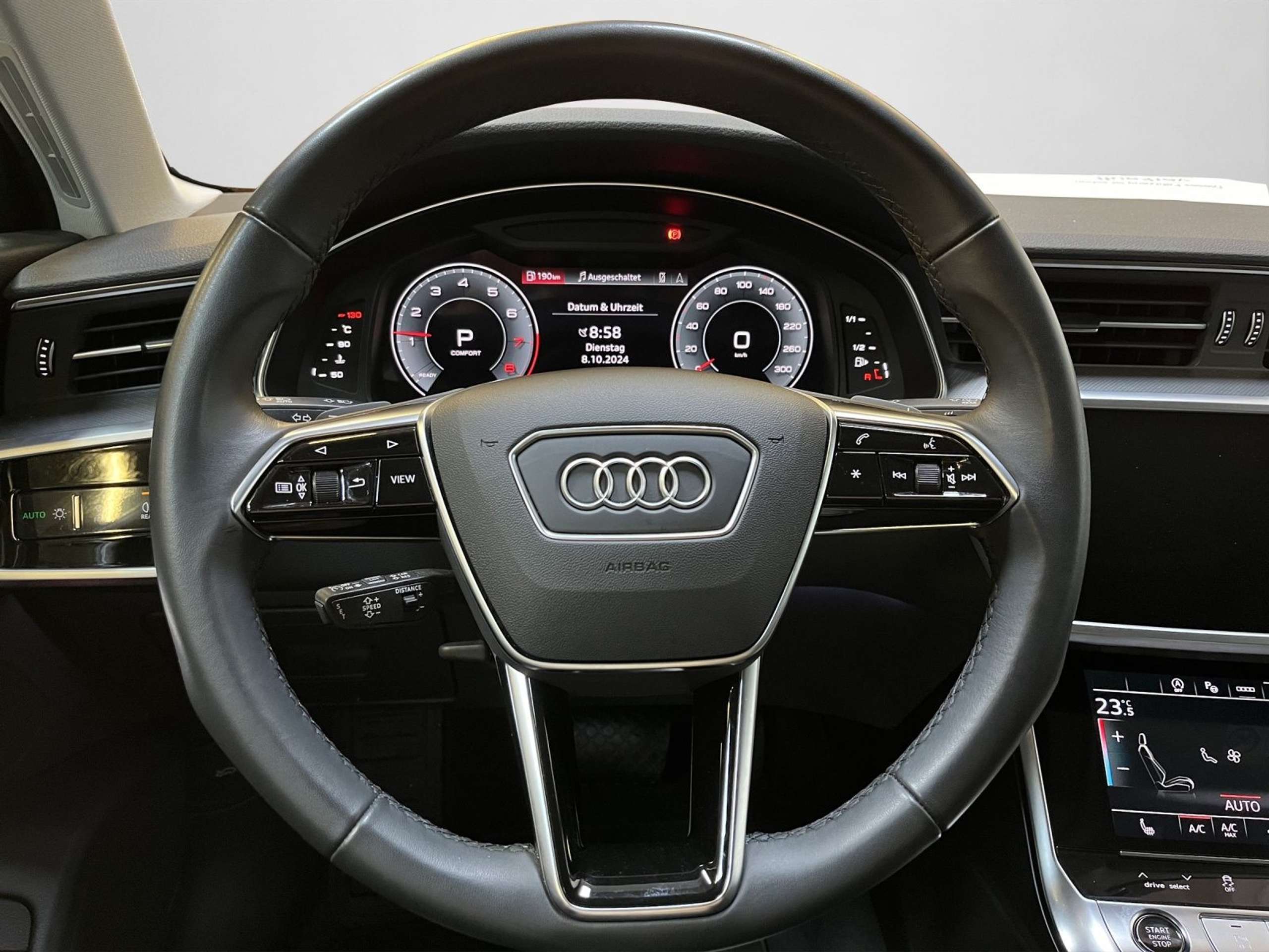 Audi - A6