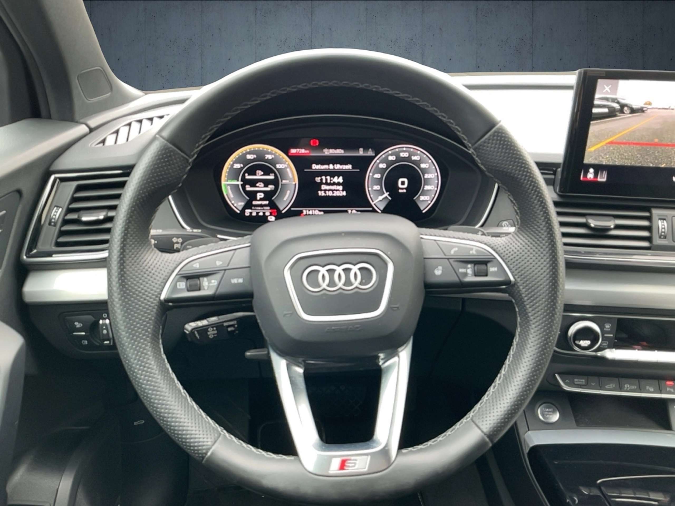 Audi - Q5