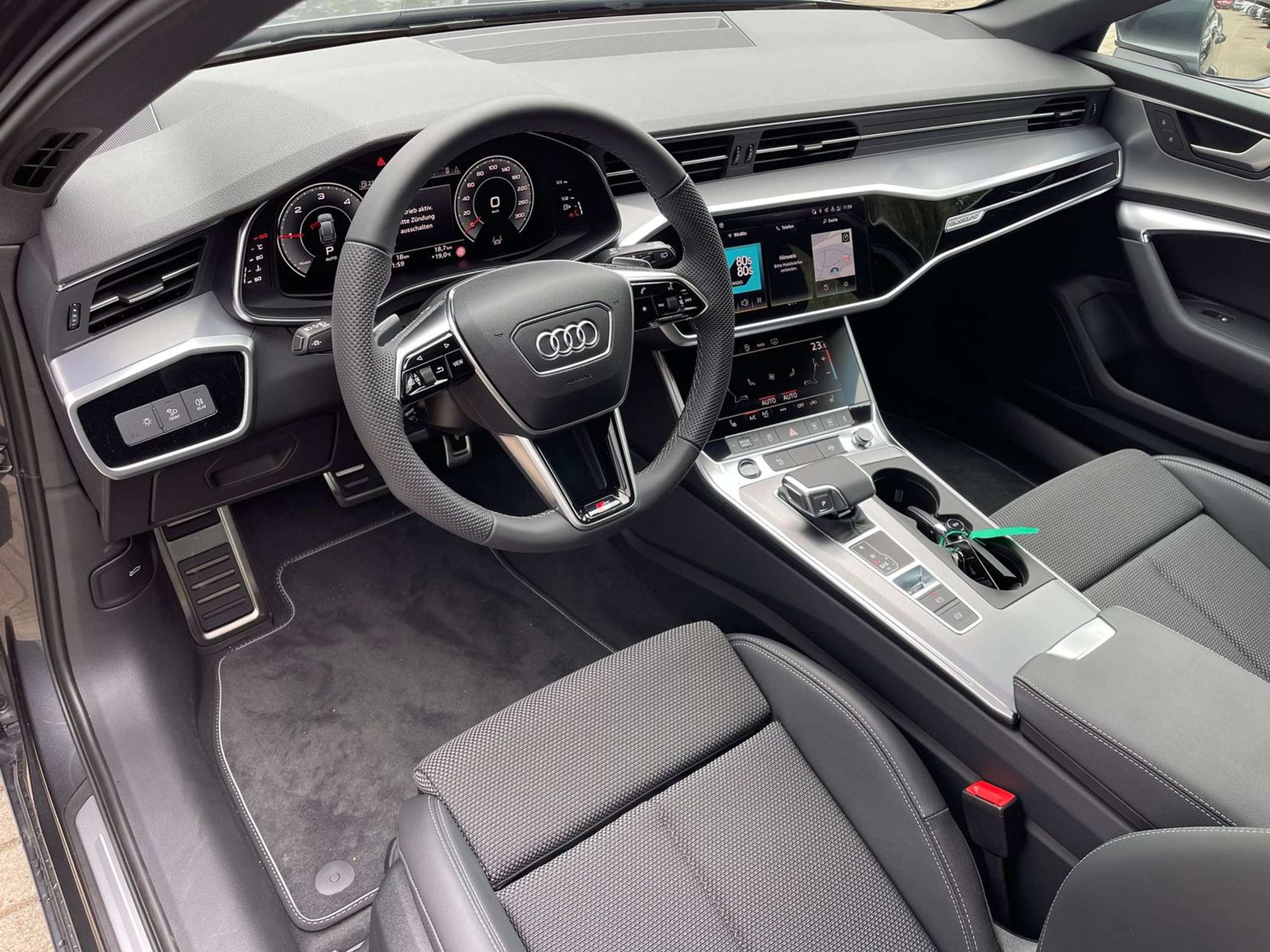 Audi - A6