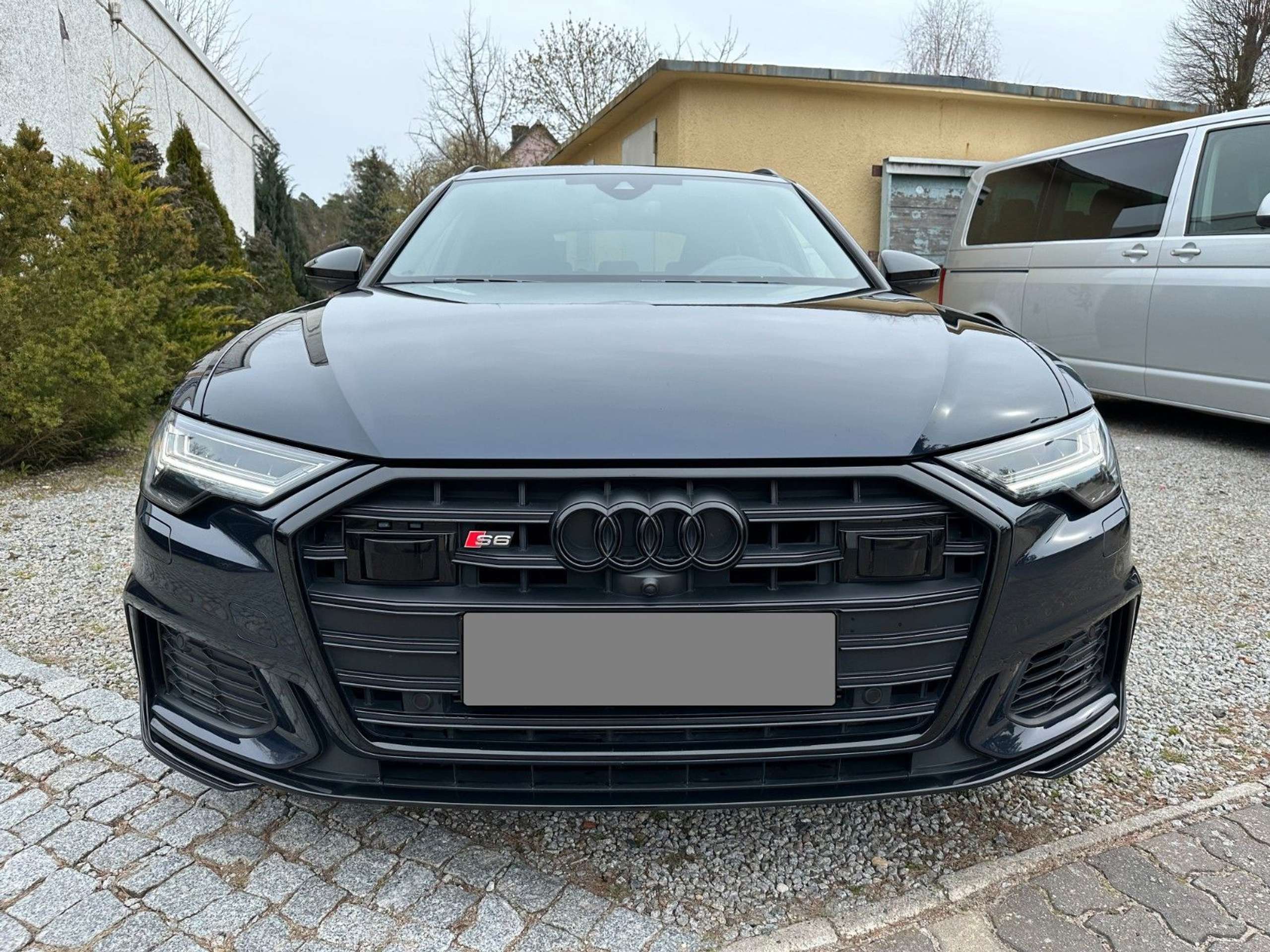 Audi - S6