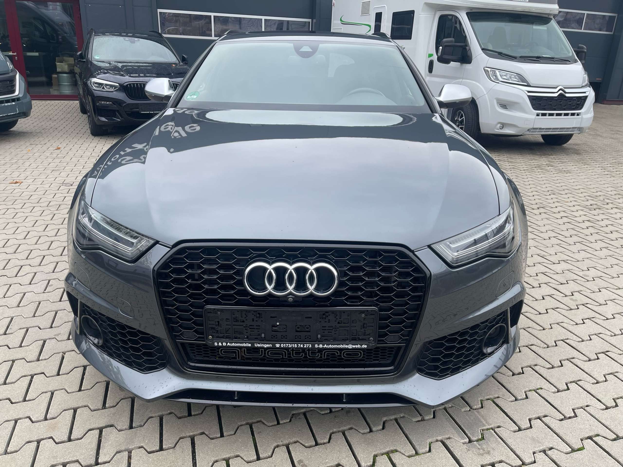 Audi - RS6