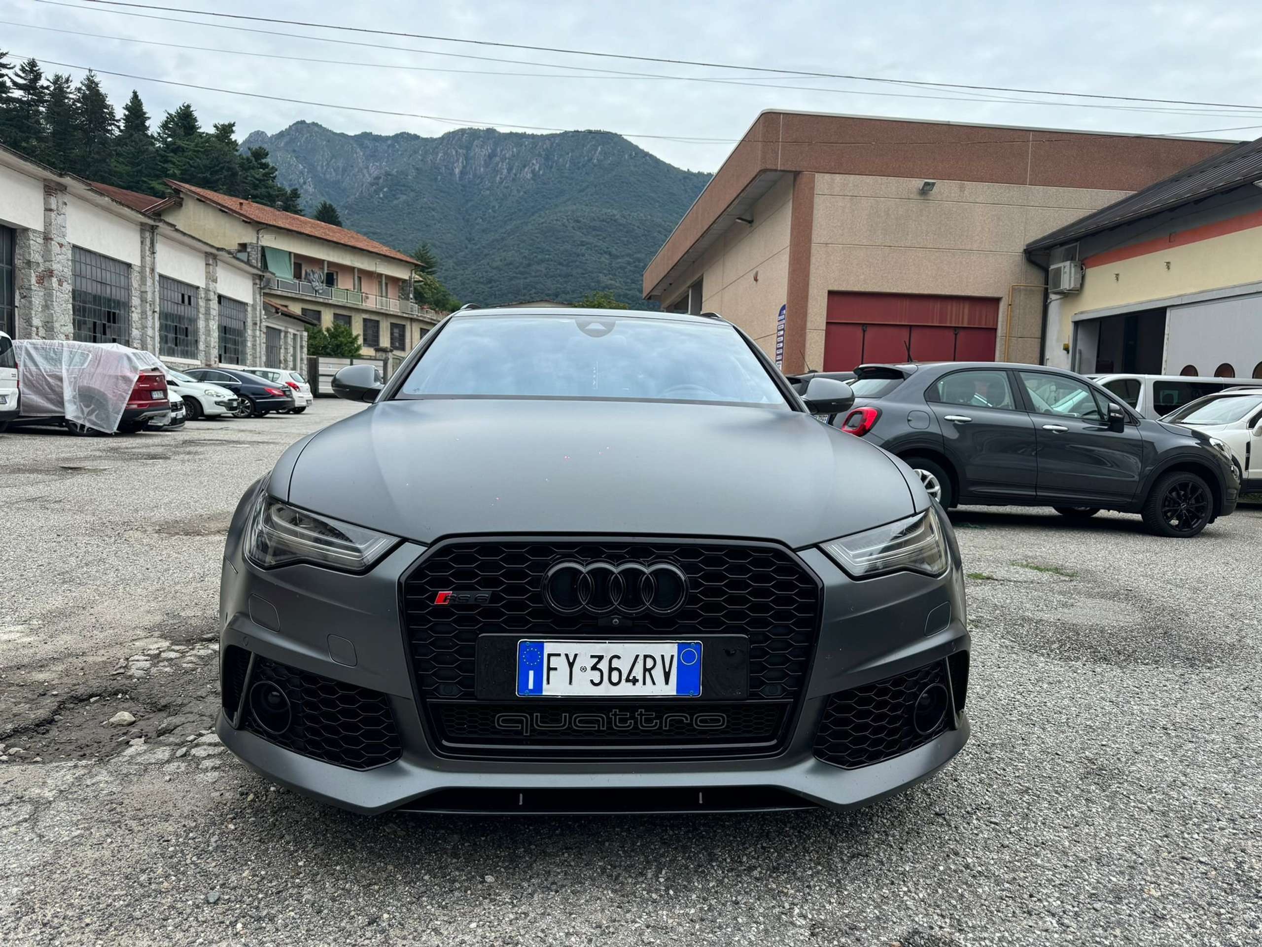 Audi - RS6