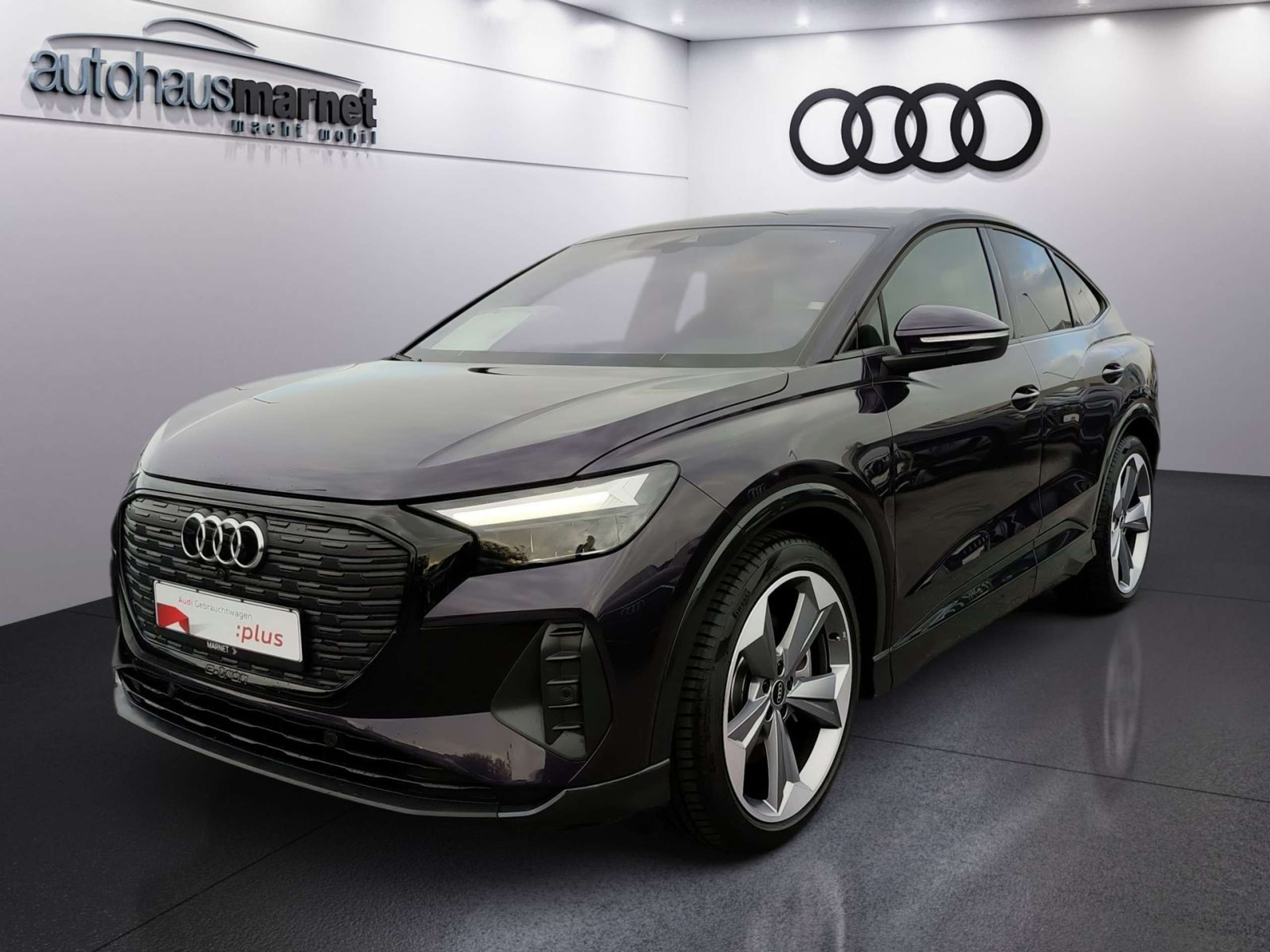 Audi - Q4 e-tron