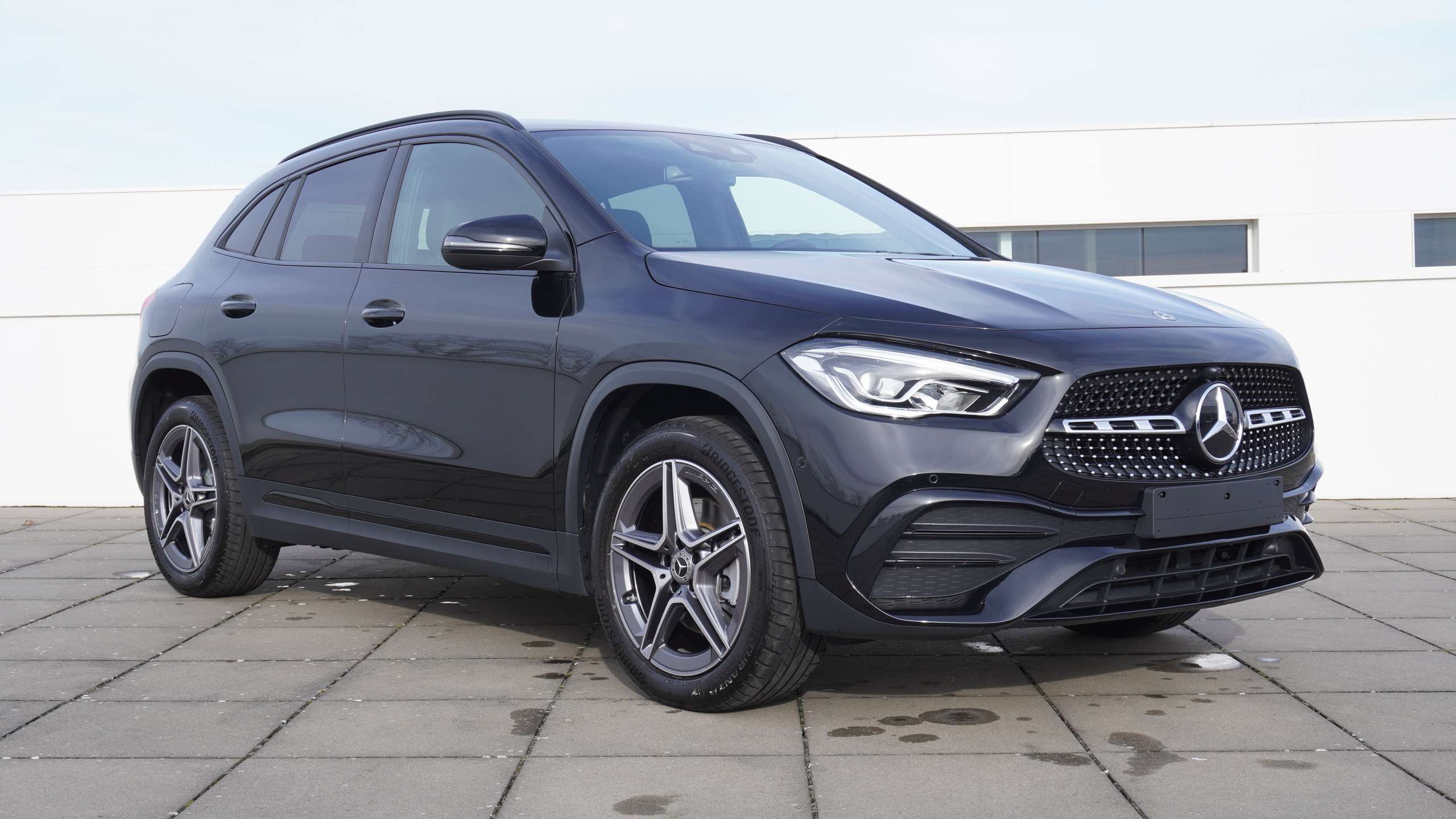 Mercedes-Benz - GLA 250