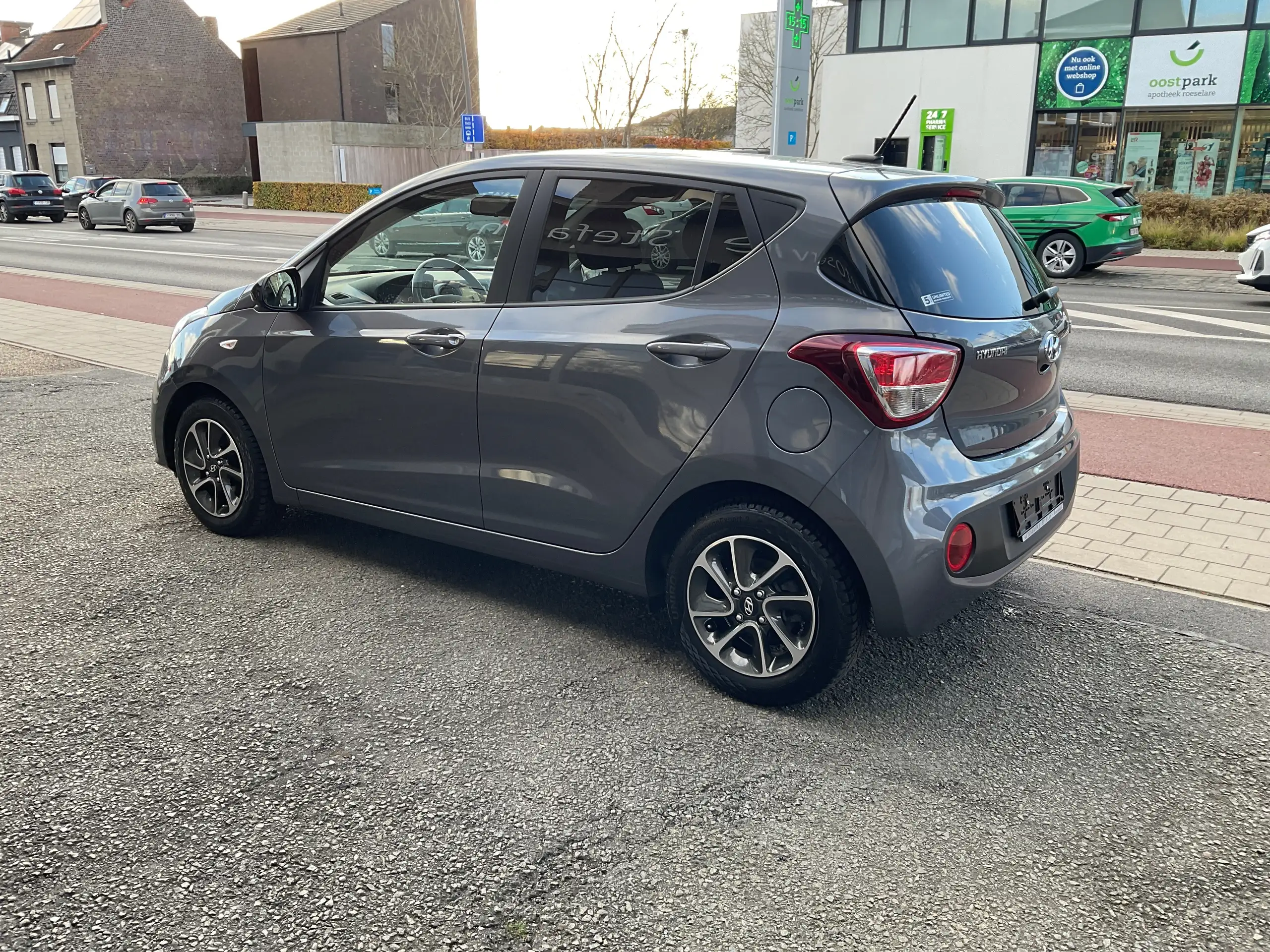 Hyundai - i10