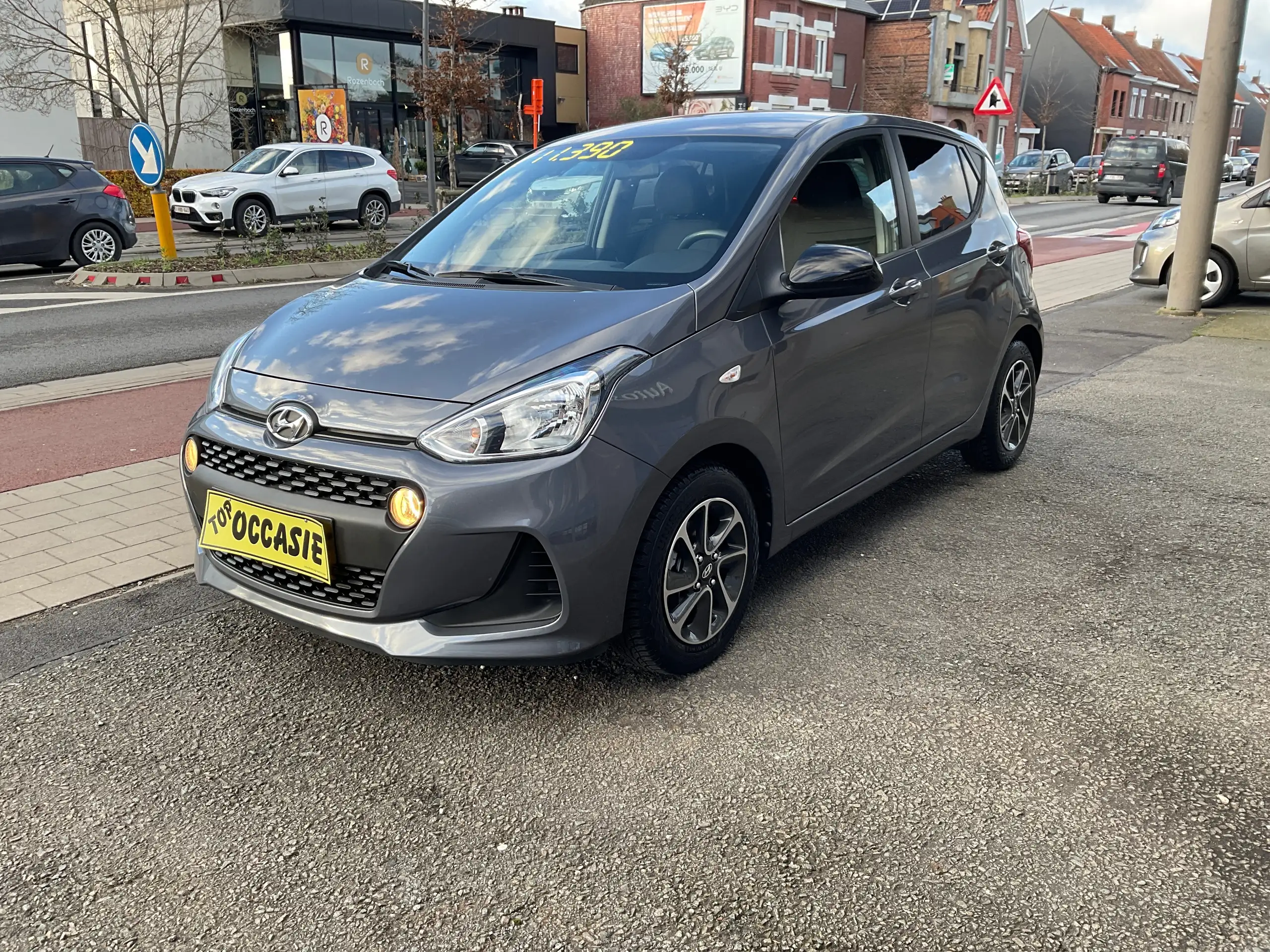 Hyundai - i10