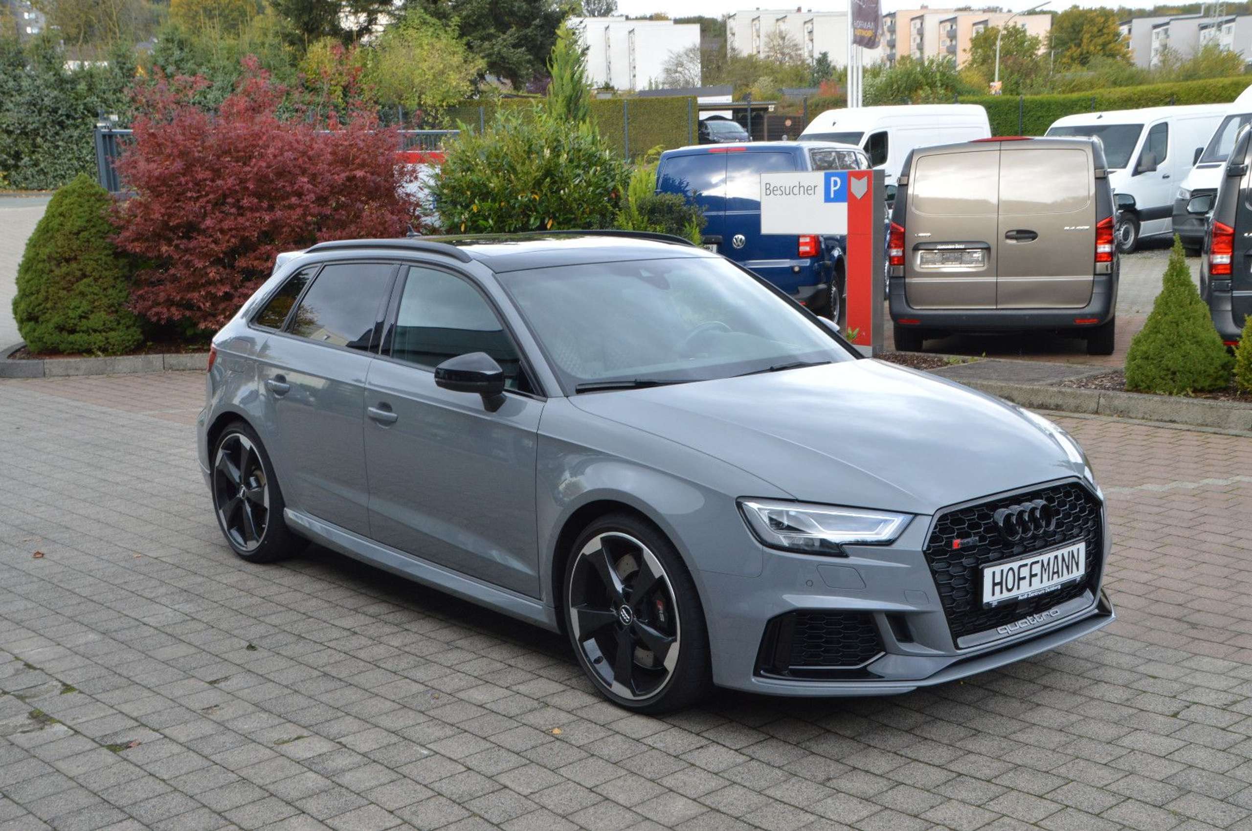 Audi - RS3