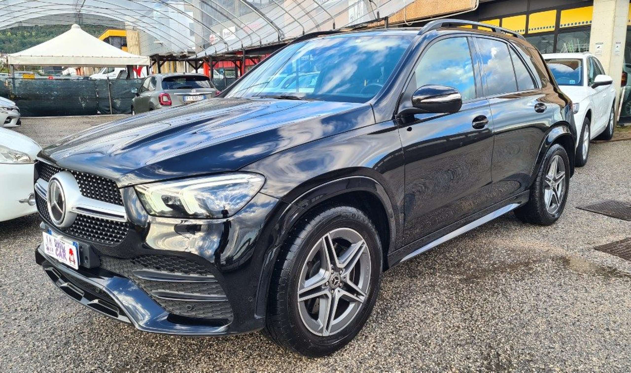 Mercedes-Benz - GLE 300