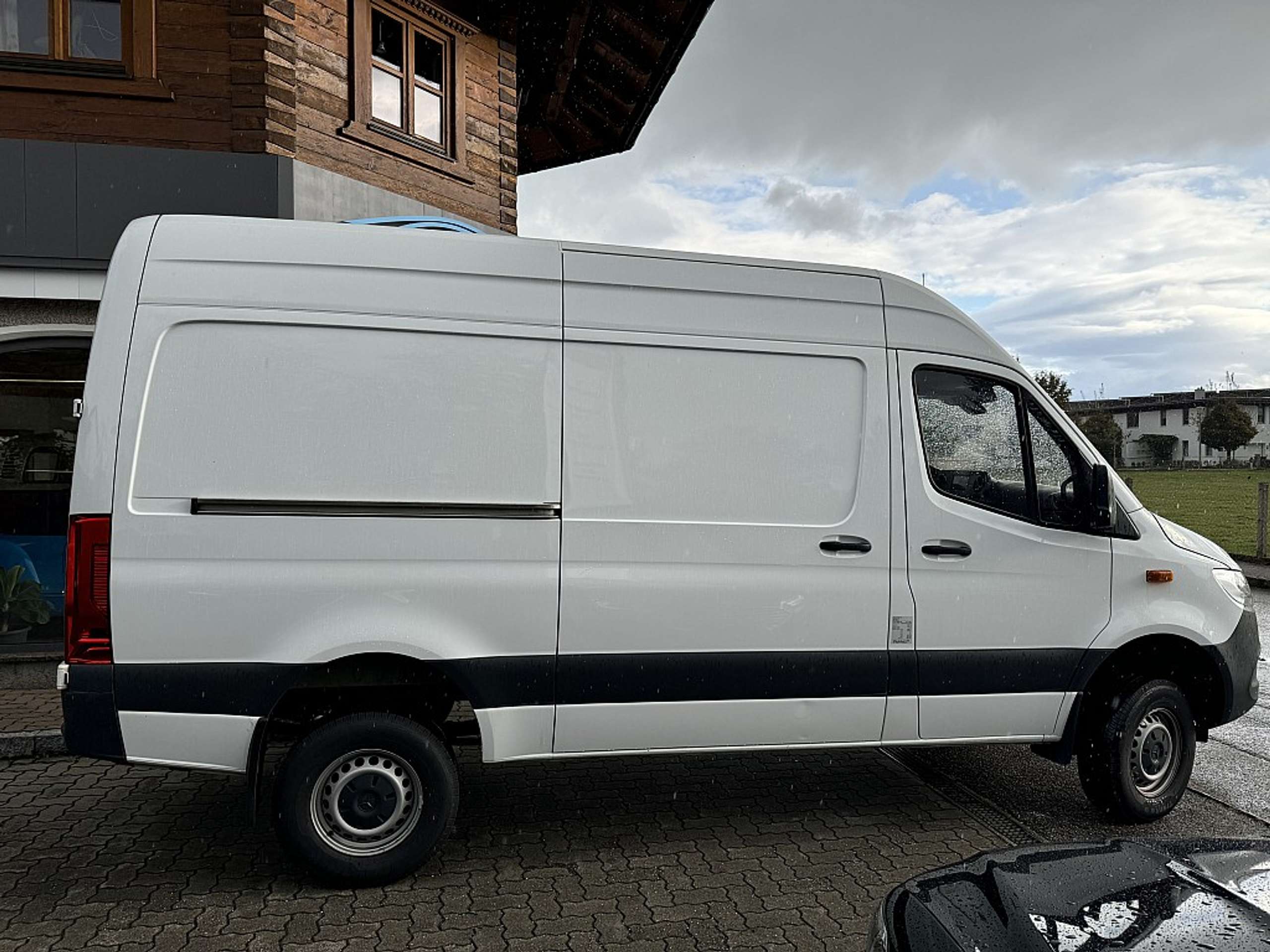 Mercedes-Benz - Sprinter