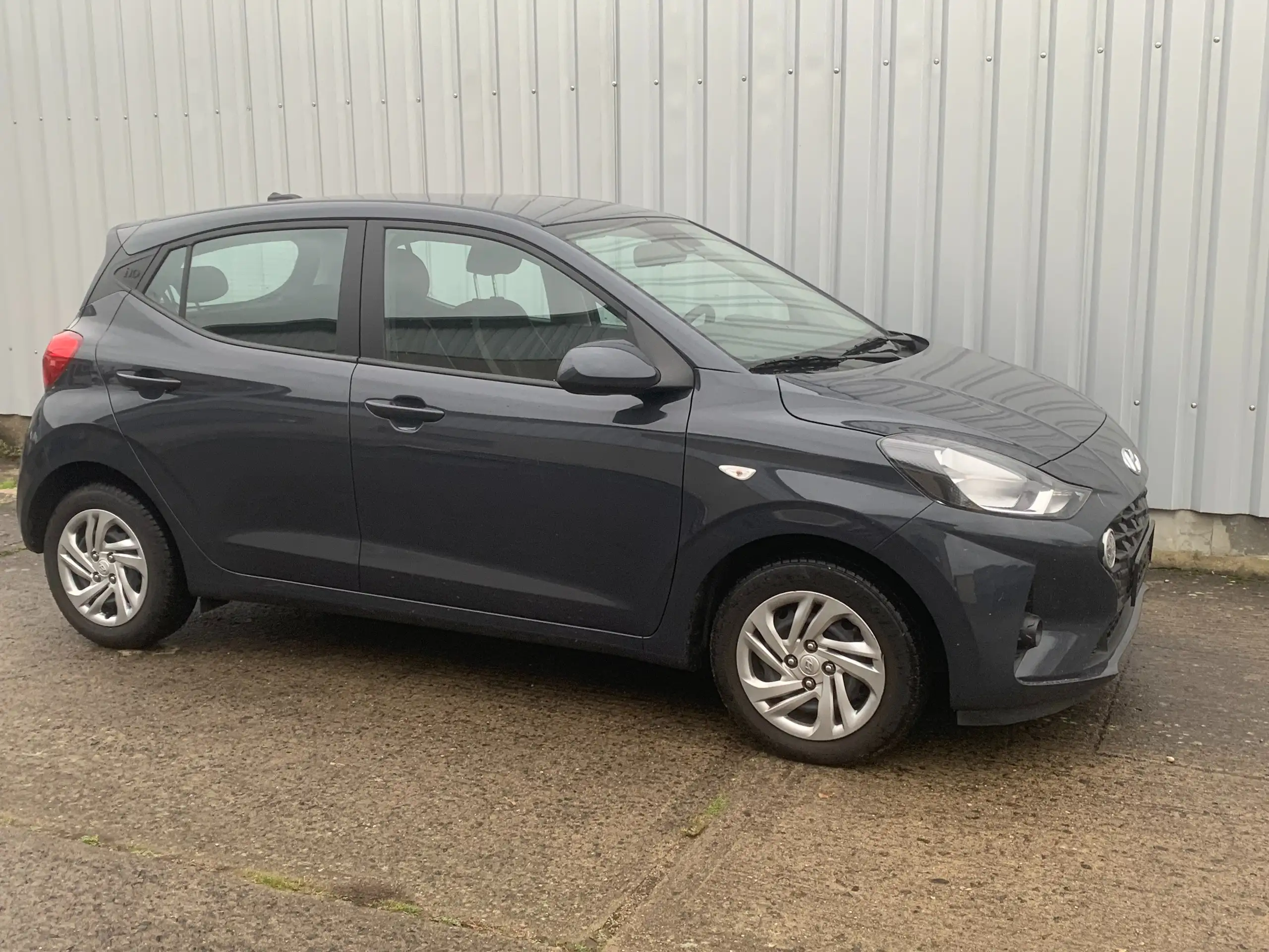 Hyundai - i10