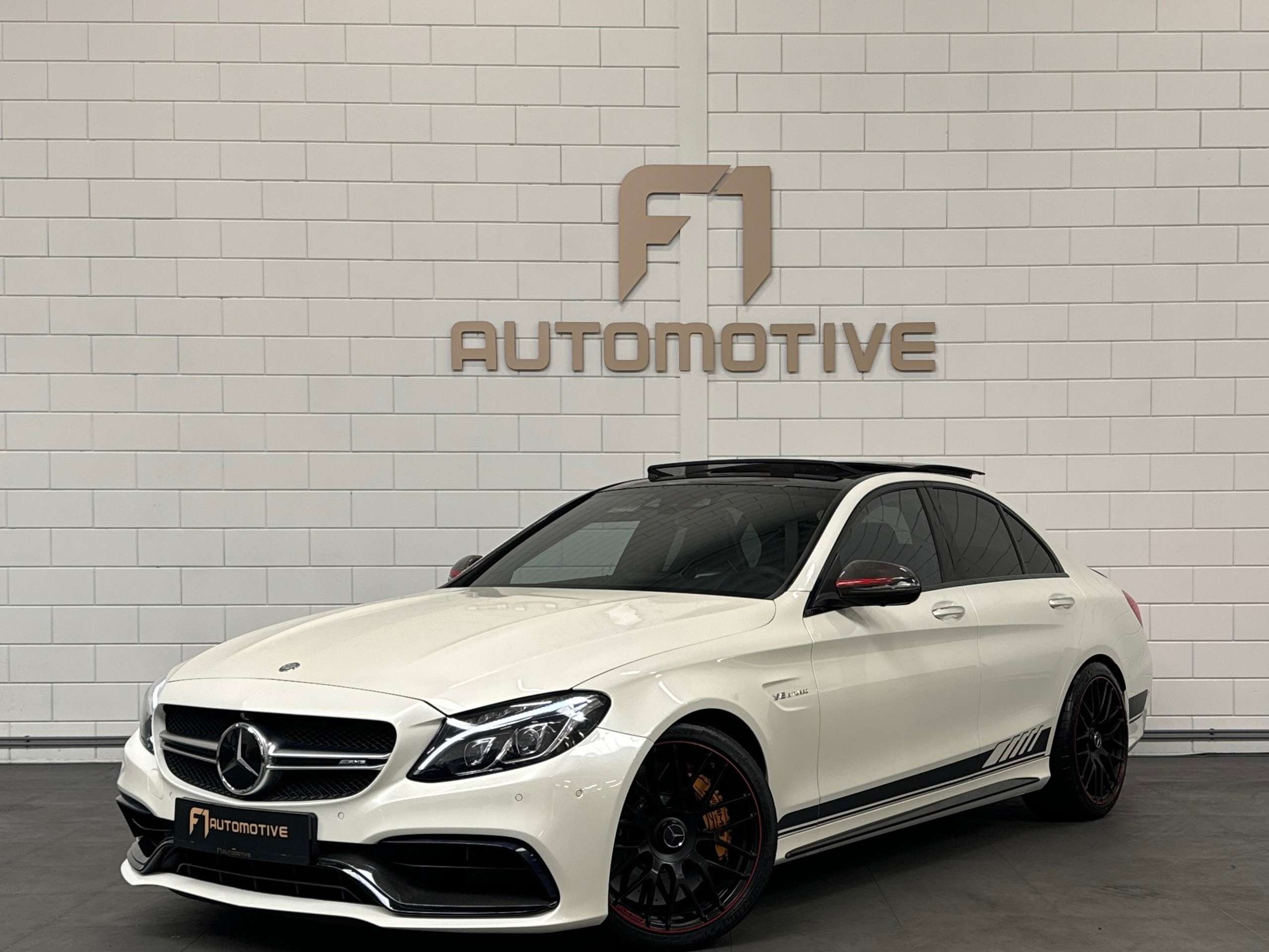 Mercedes-Benz - C 63 AMG