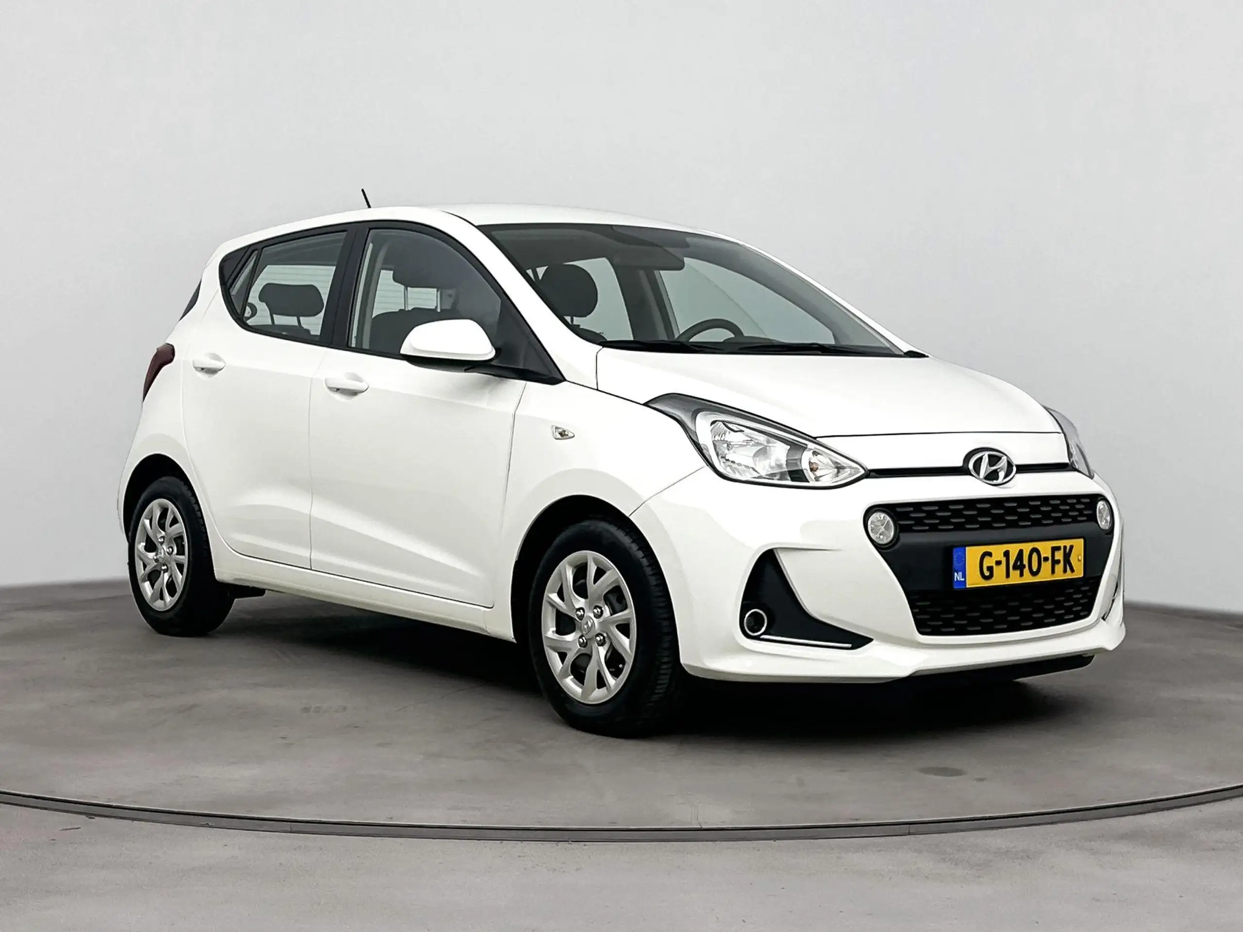 Hyundai - i10