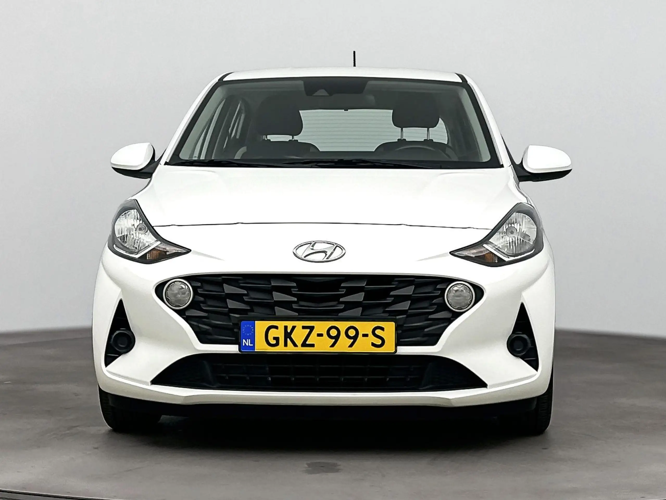 Hyundai - i10