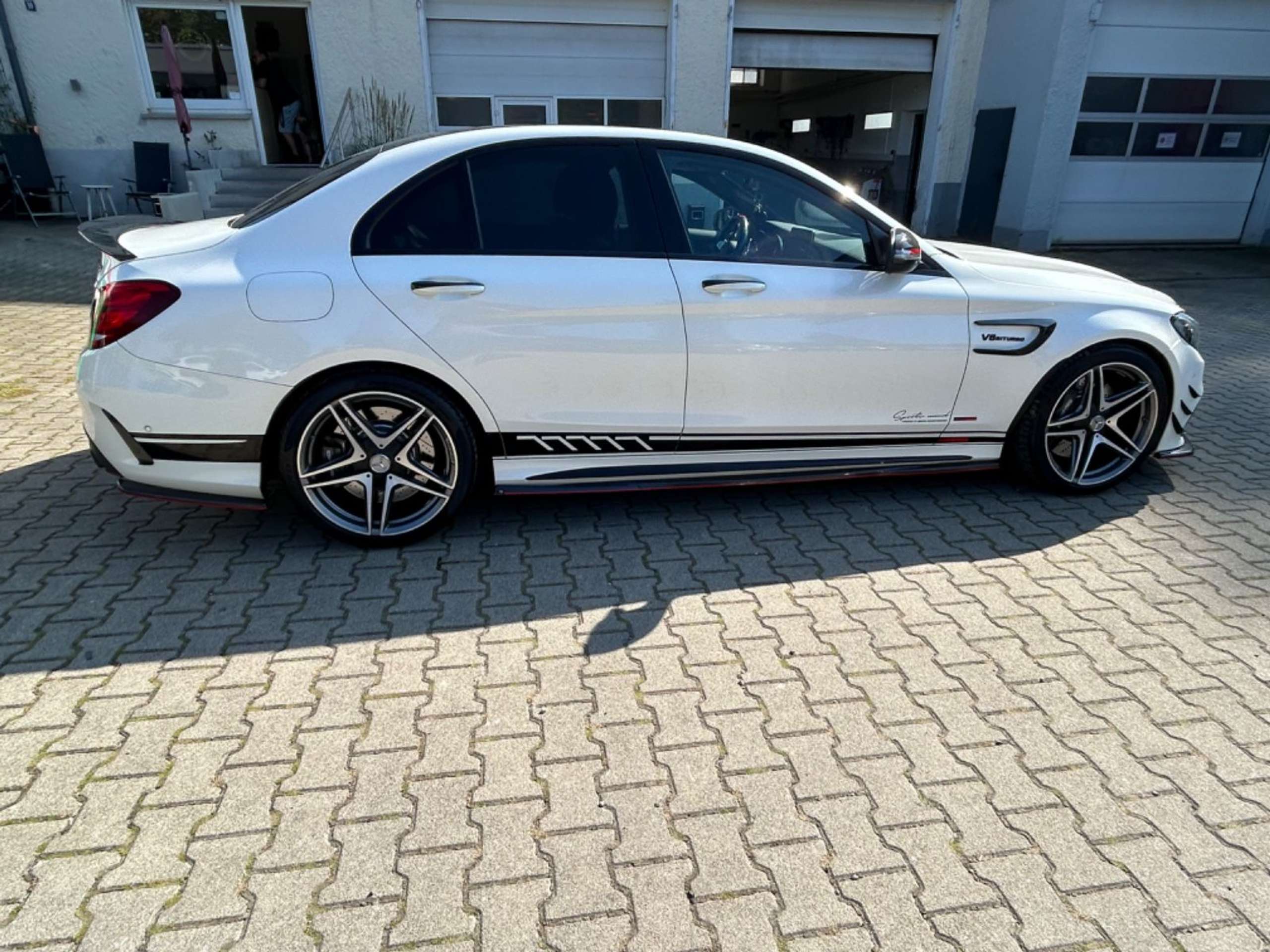 Mercedes-Benz - C 63 AMG