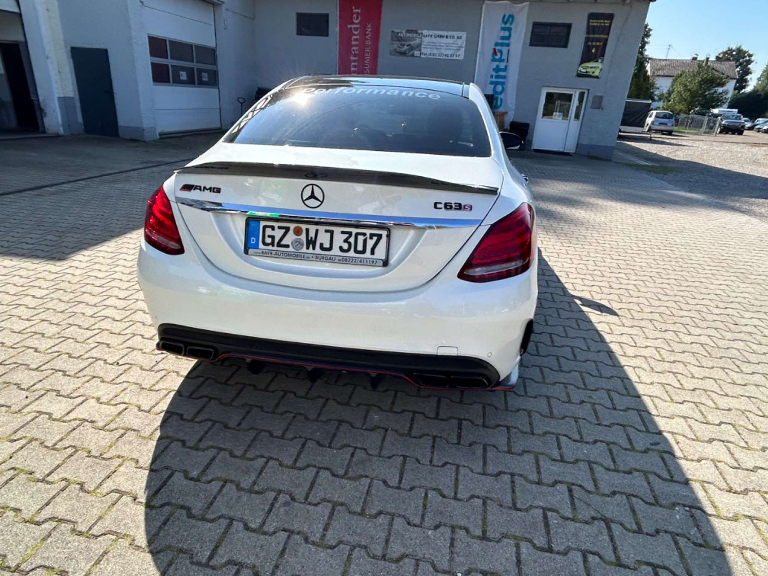 Mercedes-Benz - C 63 AMG