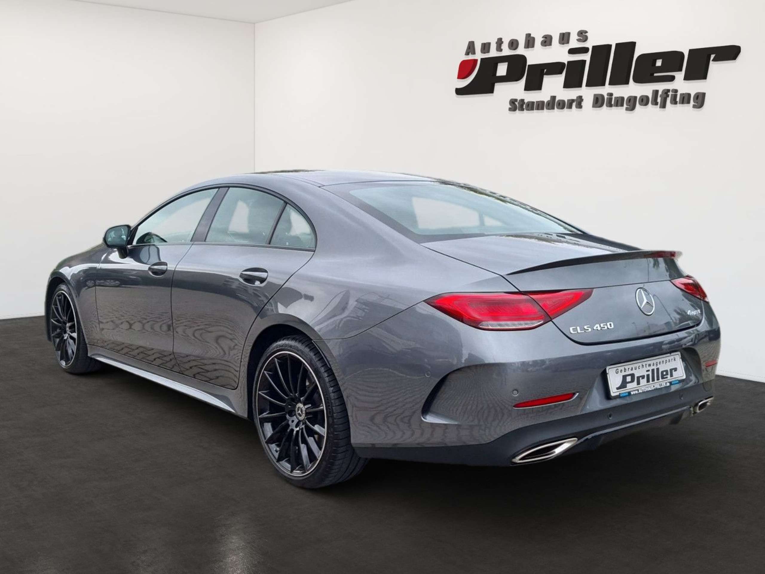 Mercedes-Benz - CLS 450