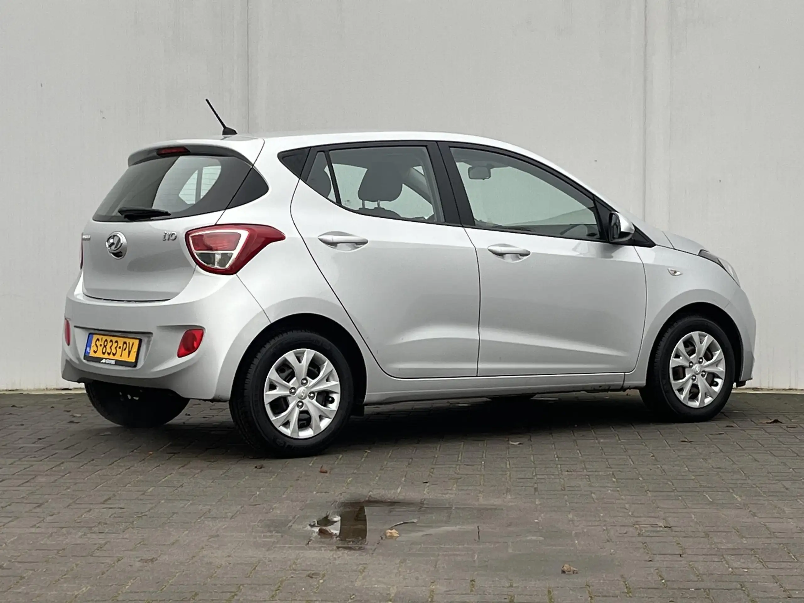 Hyundai - i10