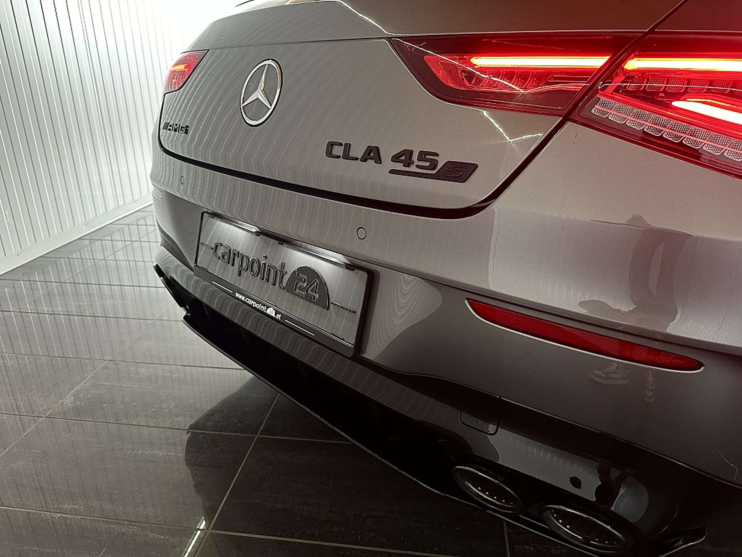 Mercedes-Benz - CLA 45 AMG