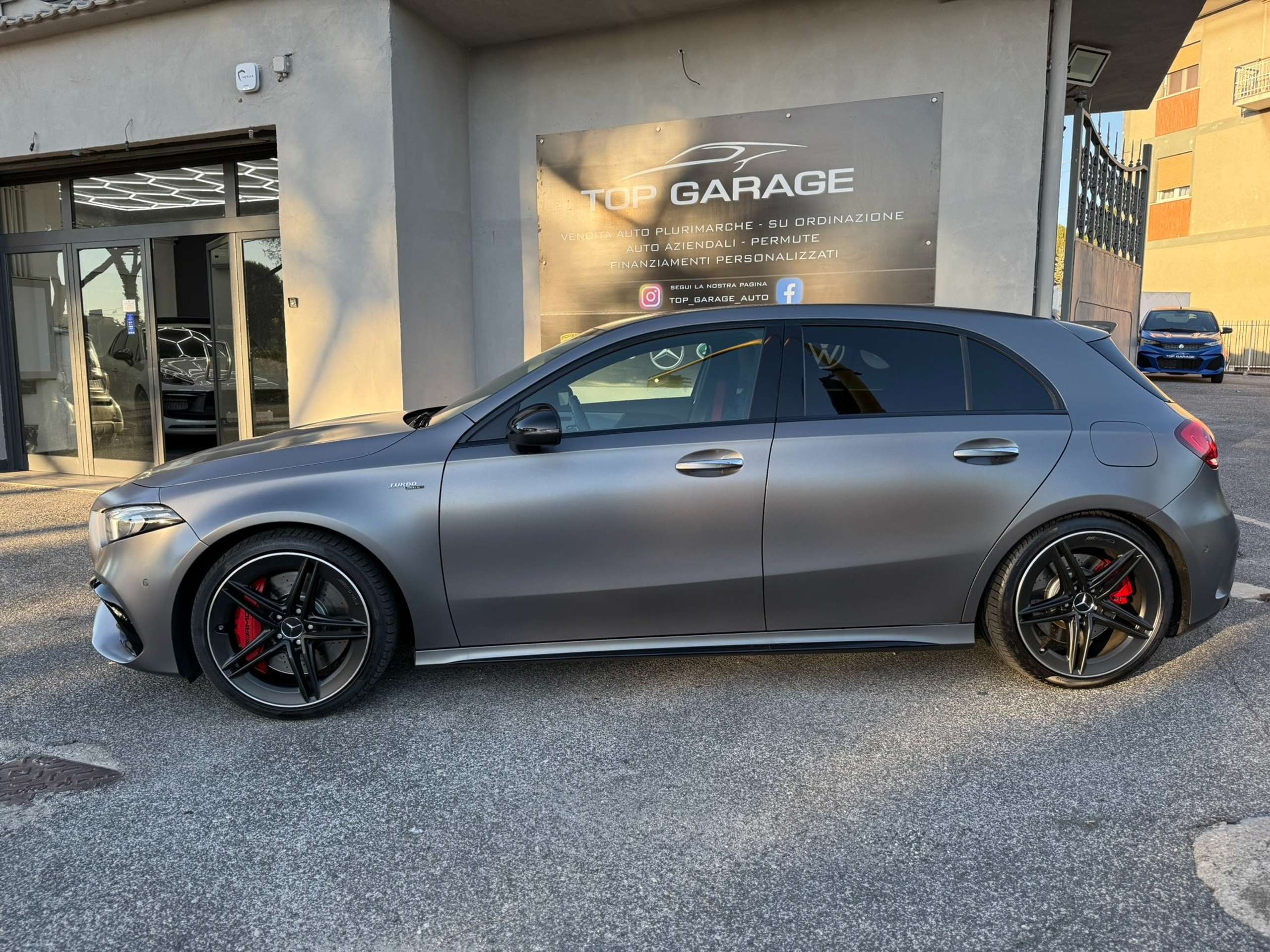 Mercedes-Benz - A 45 AMG