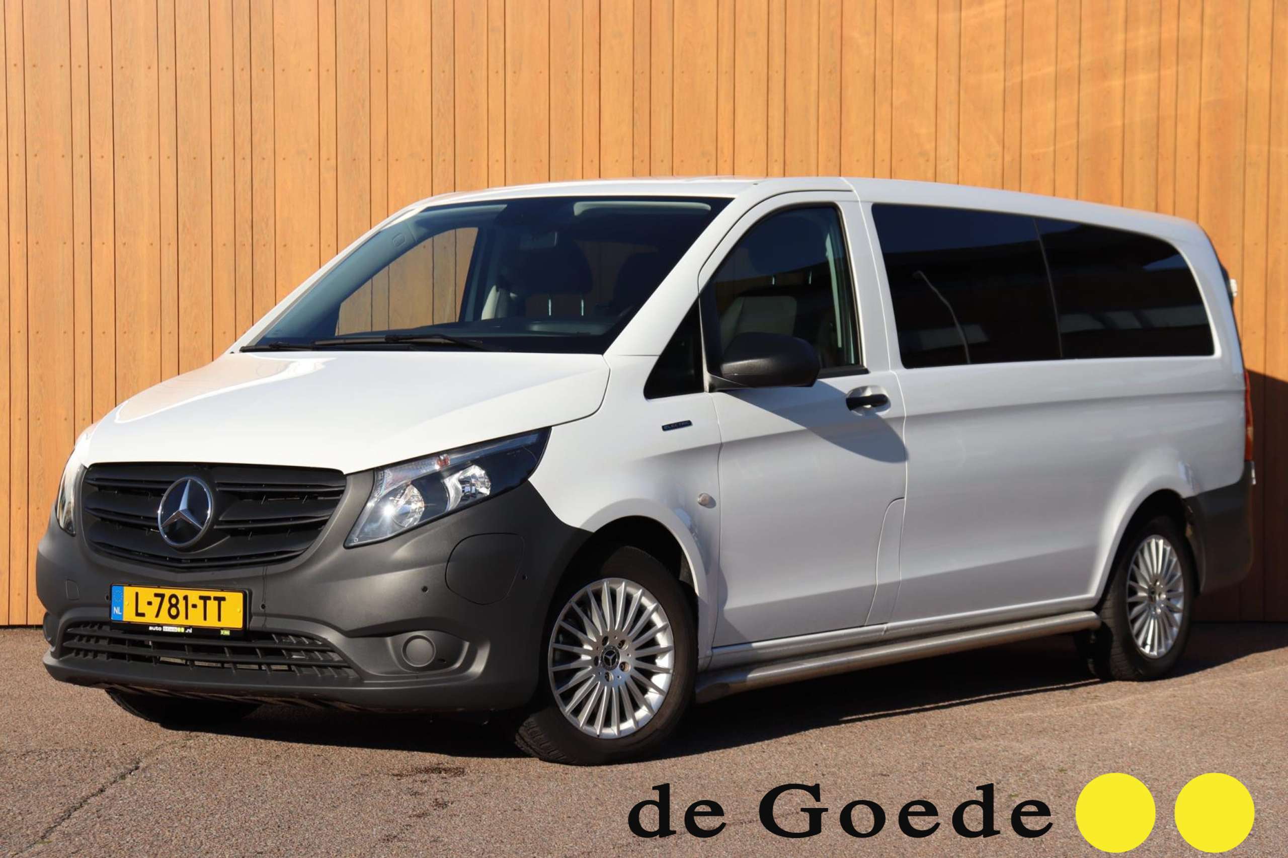 Mercedes-Benz - Vito